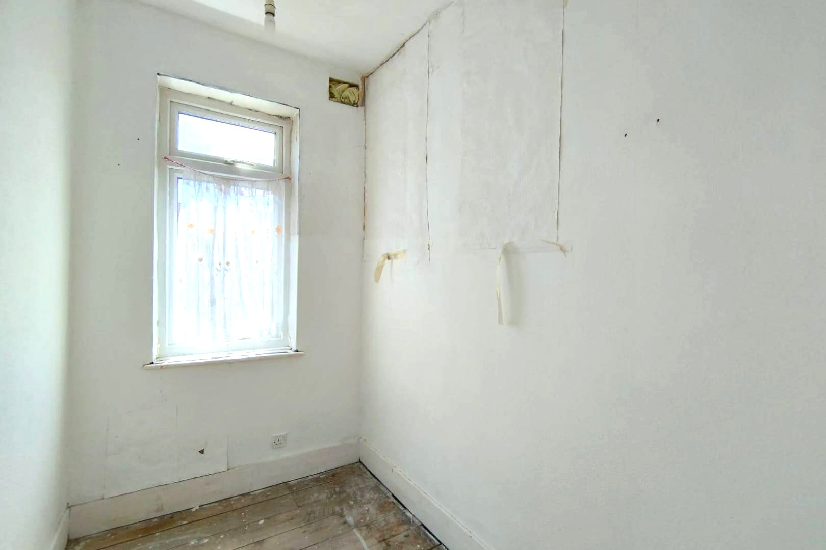Image 6 of 12