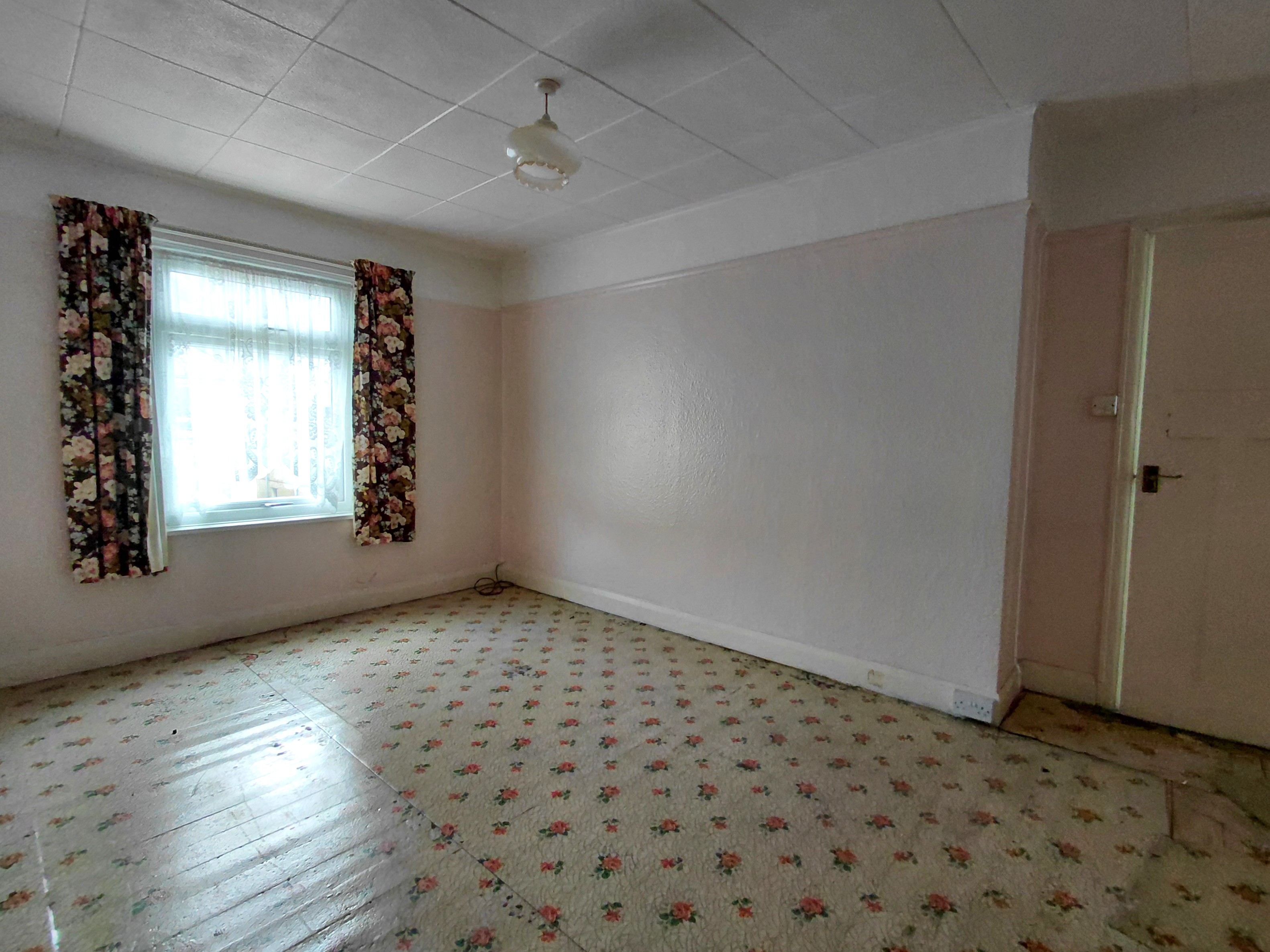 Image 6 of 11