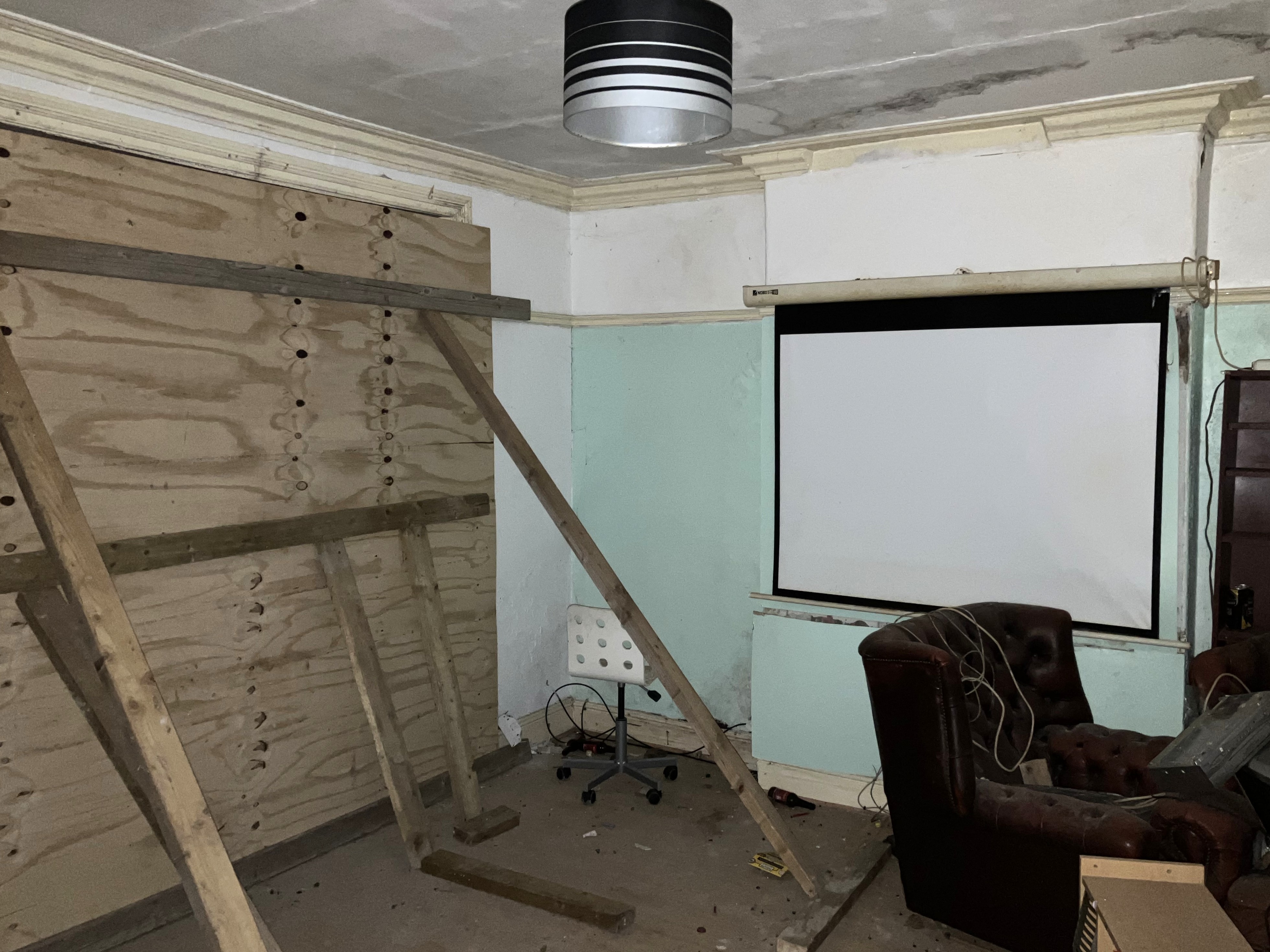 Image 7 of 10