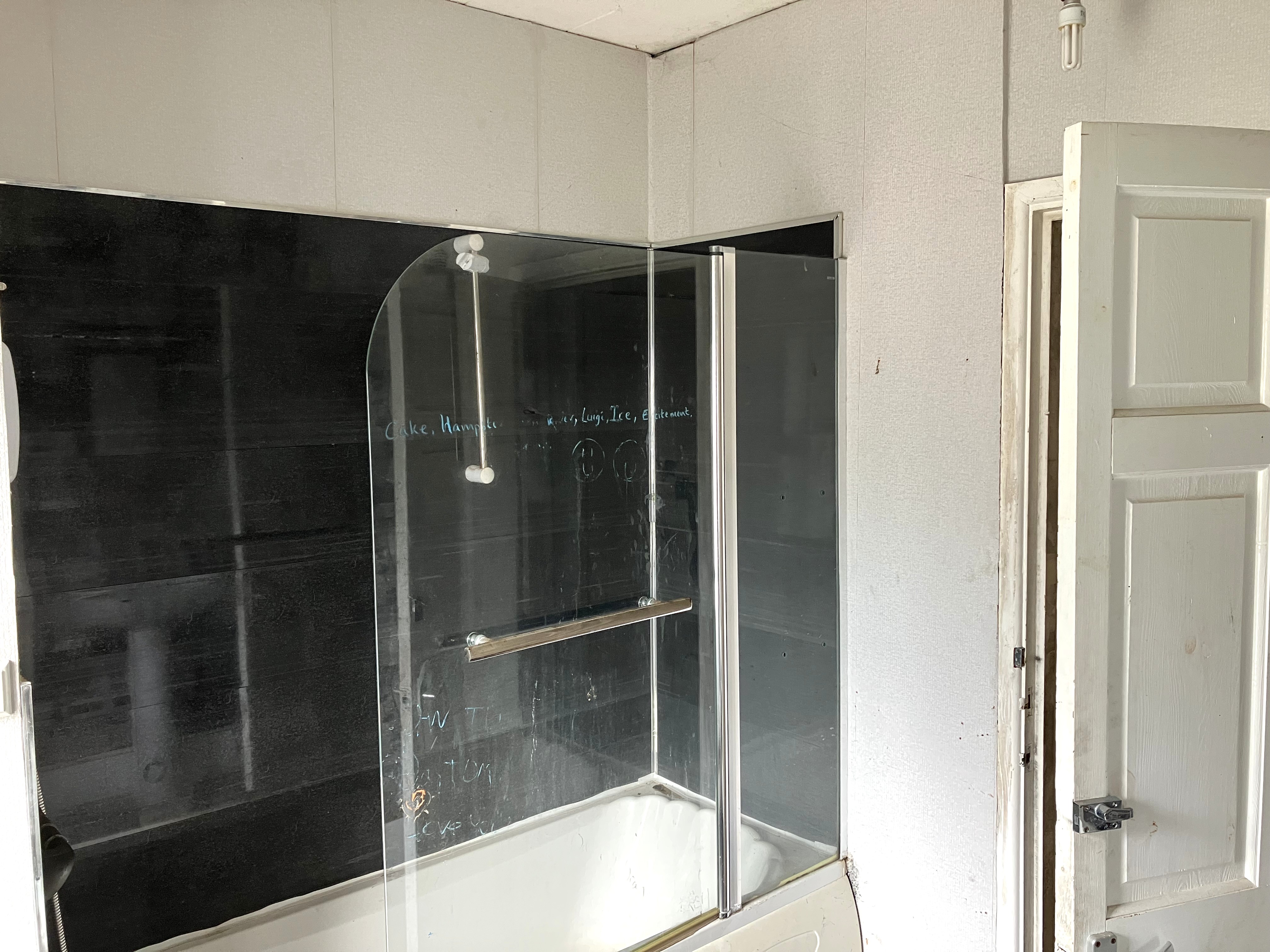 Image 10 of 10
