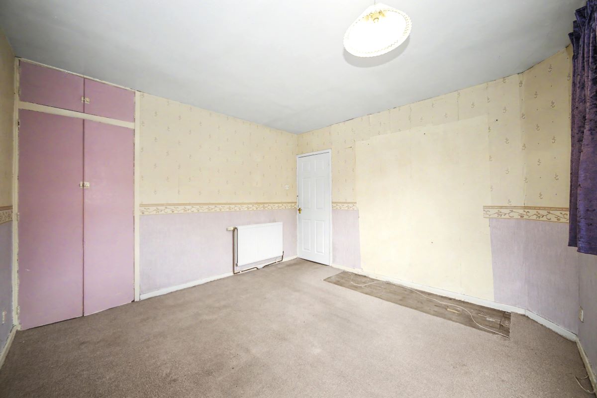 Image 7 of 23