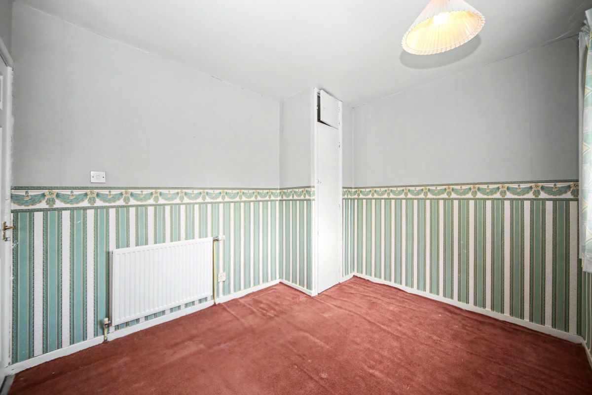 Image 11 of 23