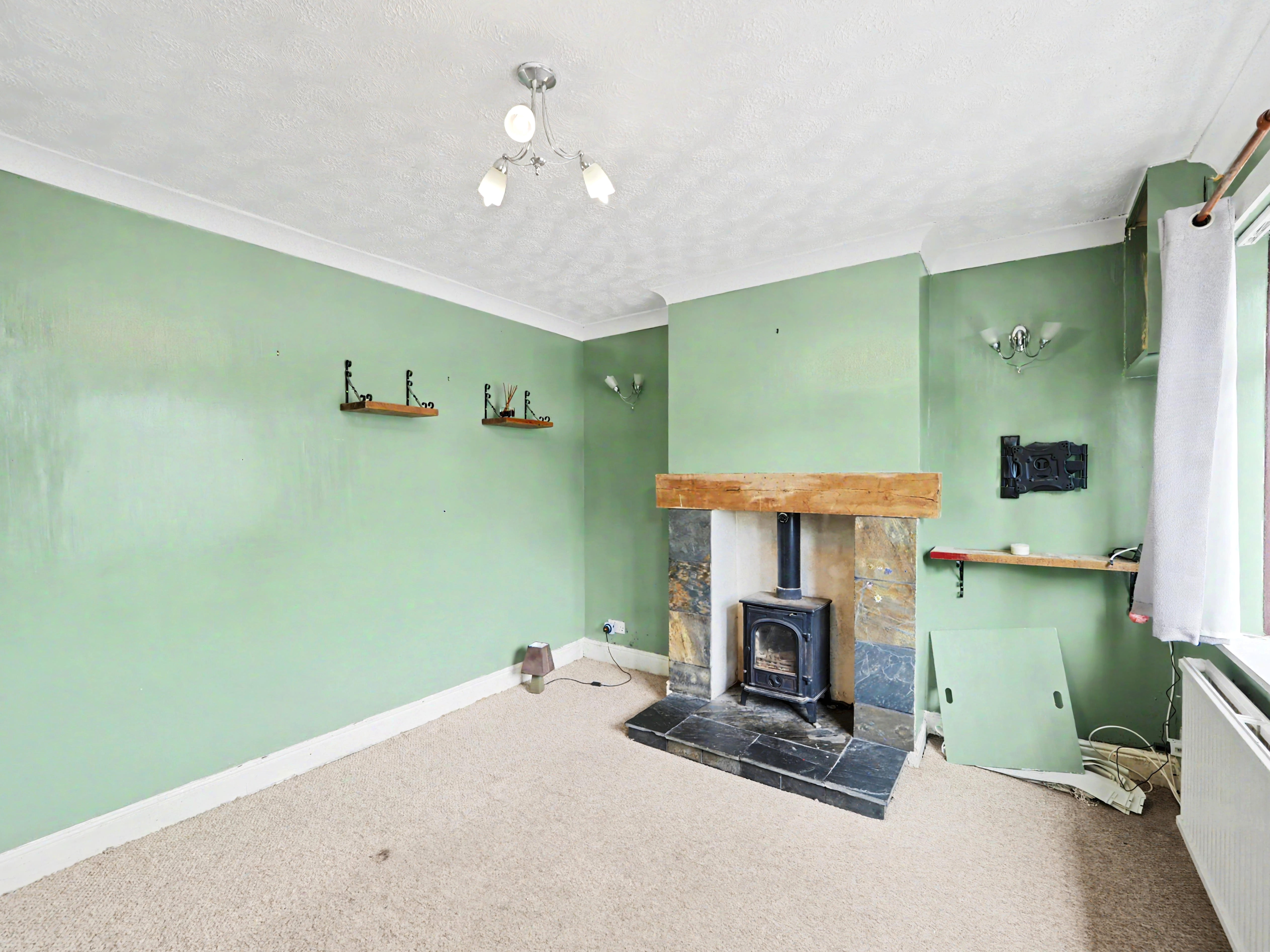 Image 3 of 21
