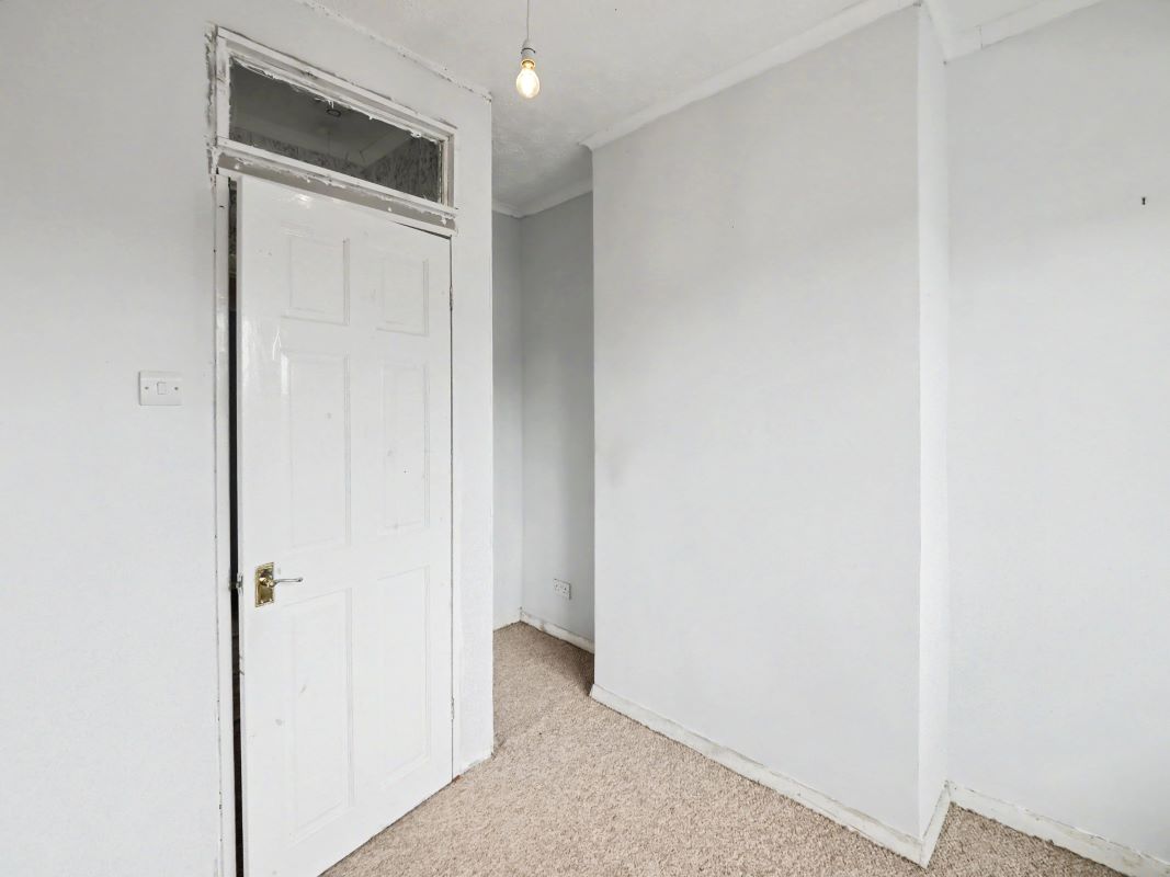 Image 15 of 21