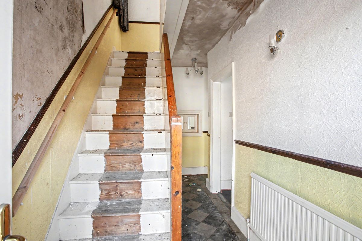 Image 18 of 21