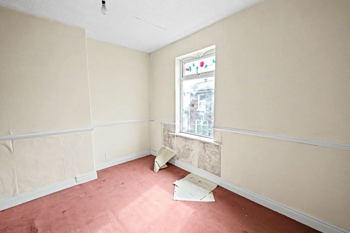 Image 6 of 11