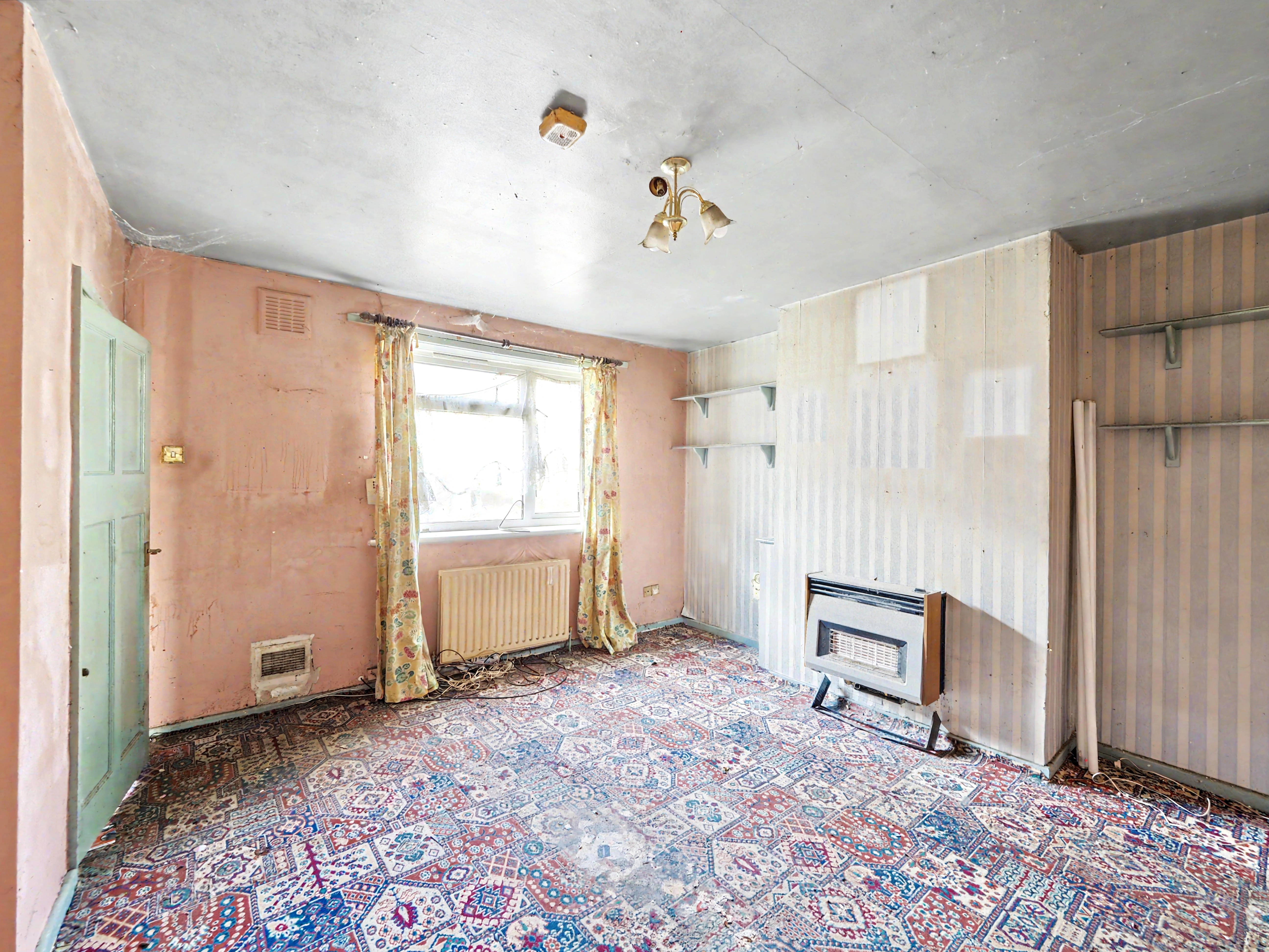 Image 2 of 17