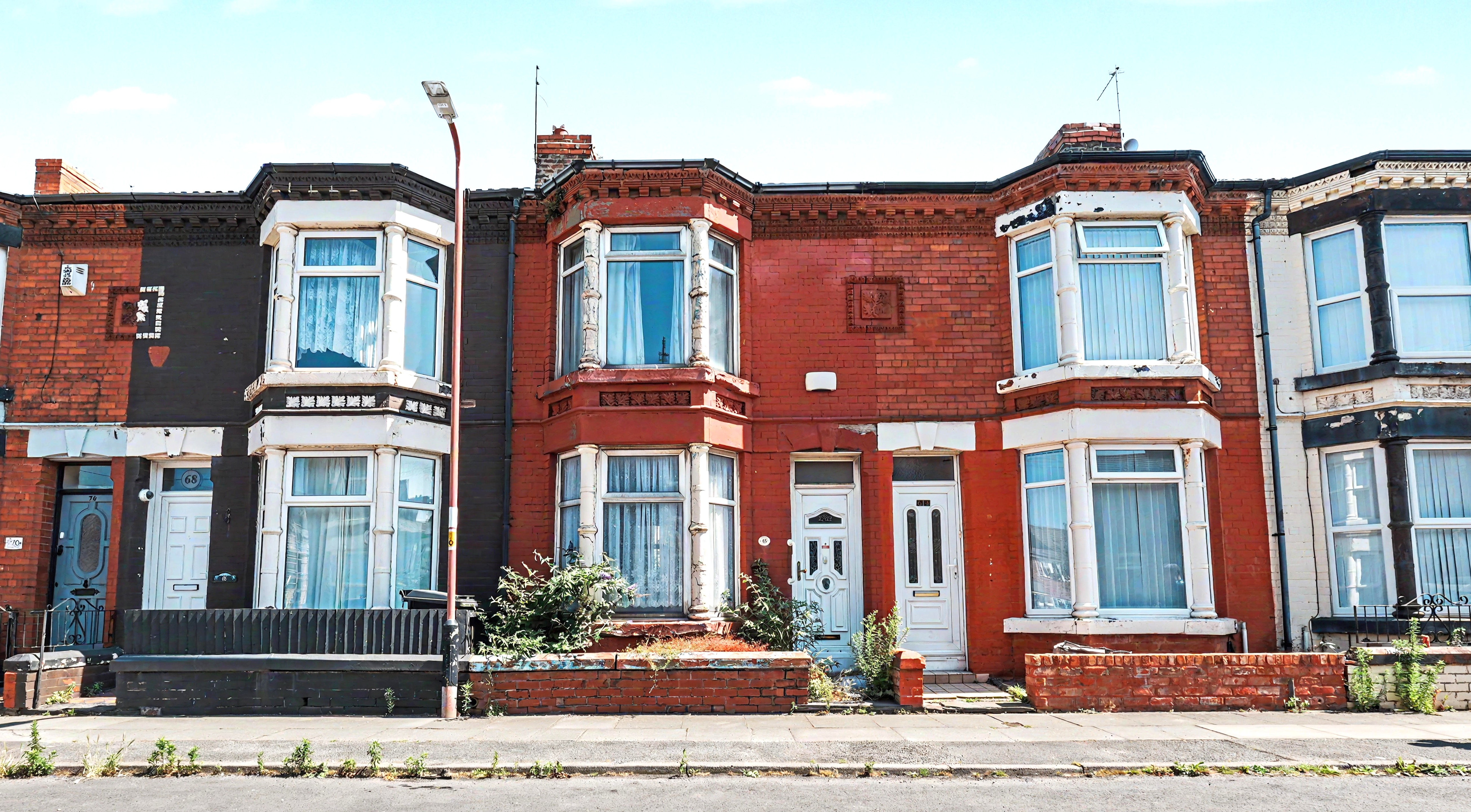 Image 1 of 18