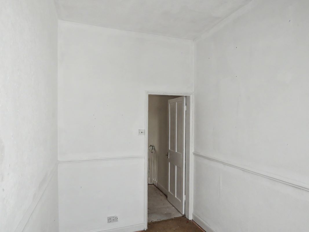 Image 14 of 19
