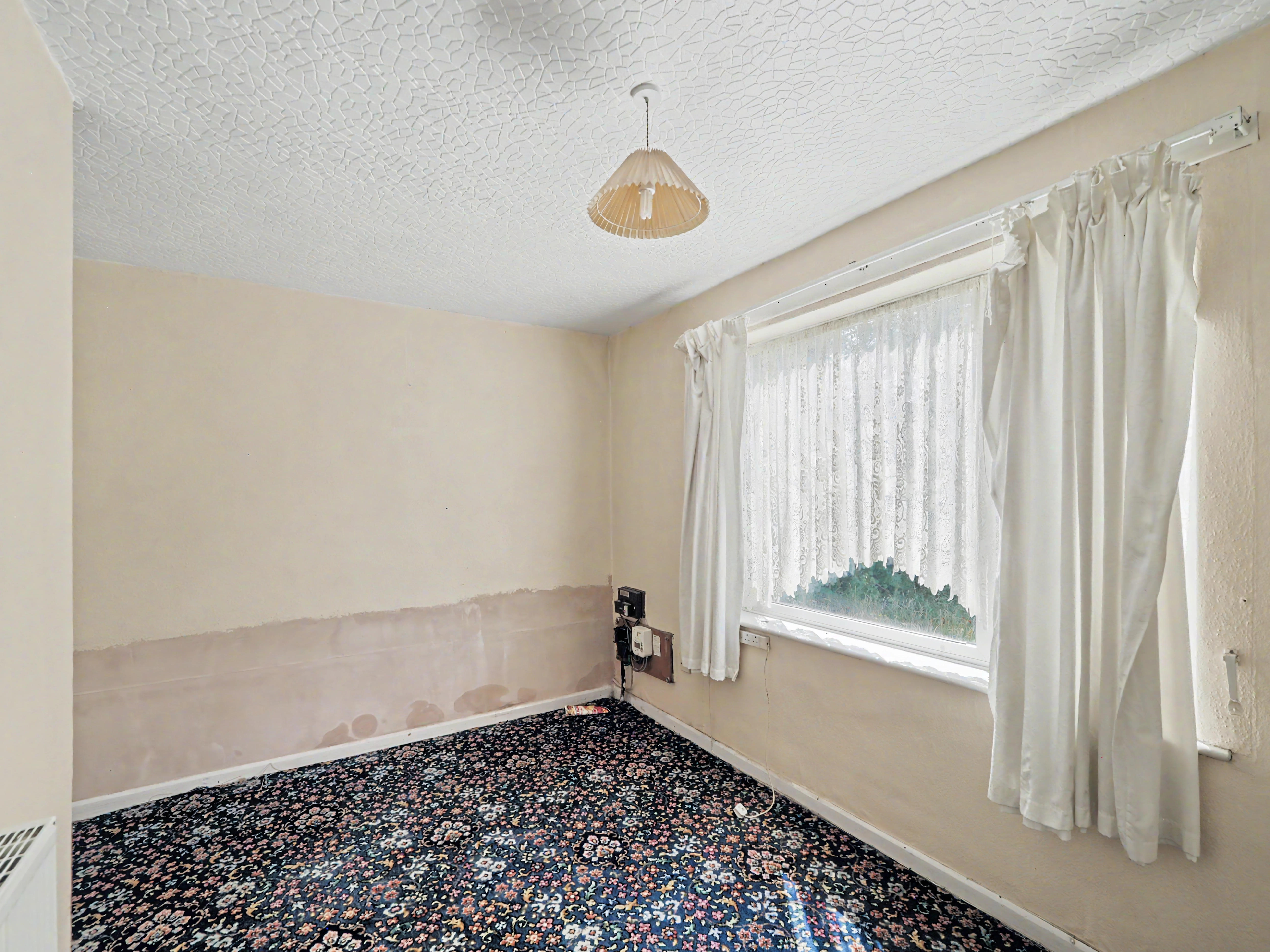 Image 6 of 20