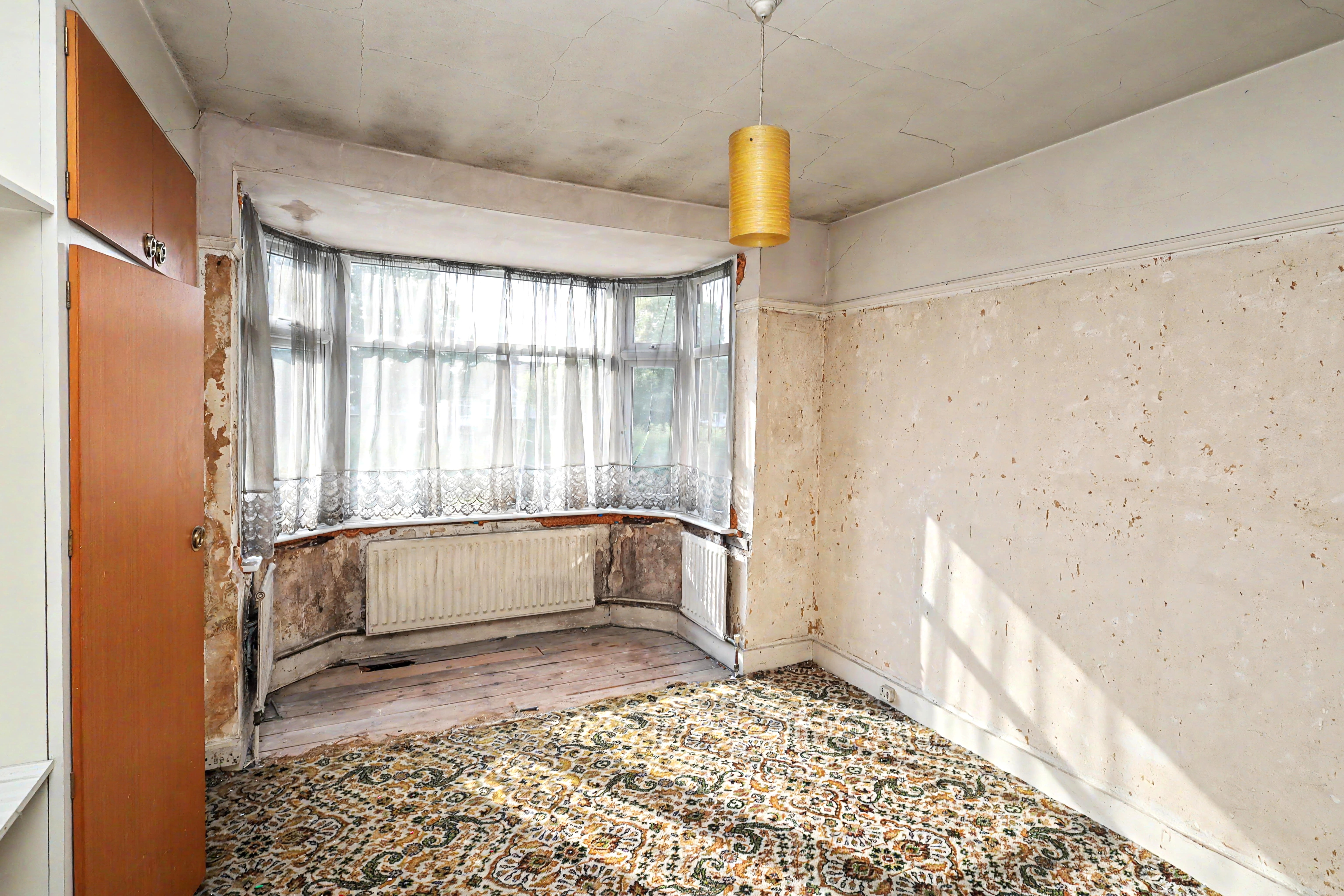 Image 10 of 22
