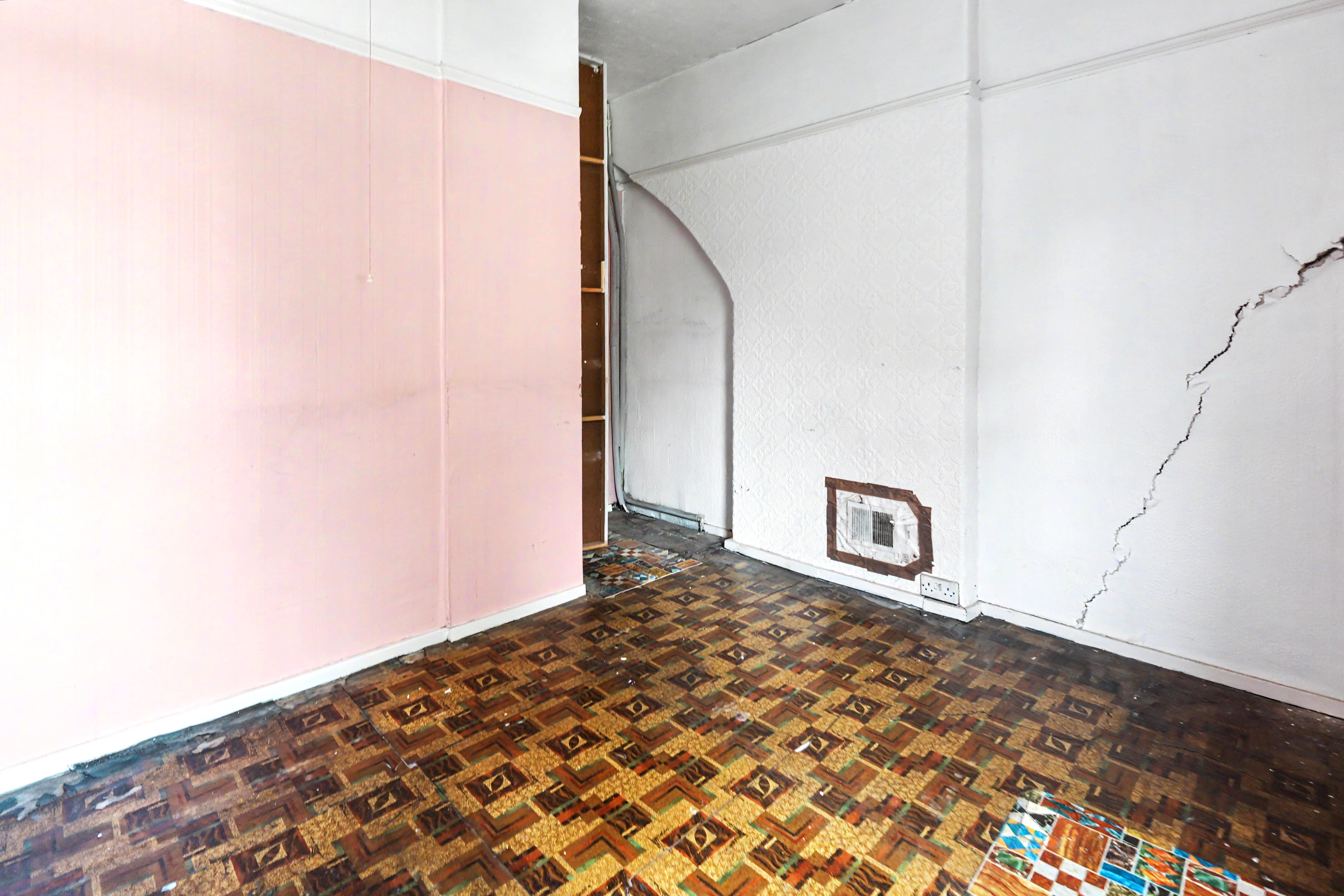 Image 11 of 20