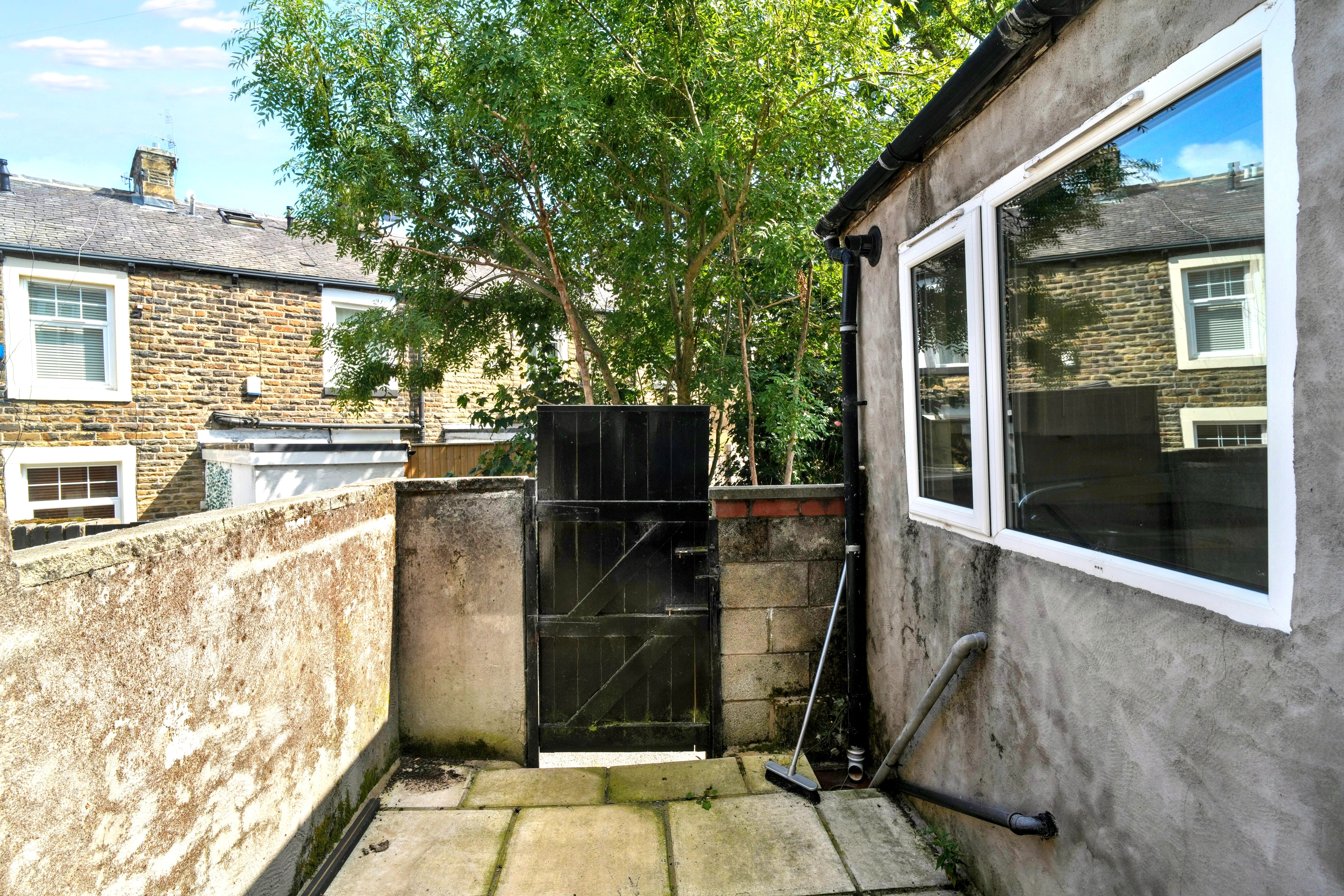 Image 15 of 17