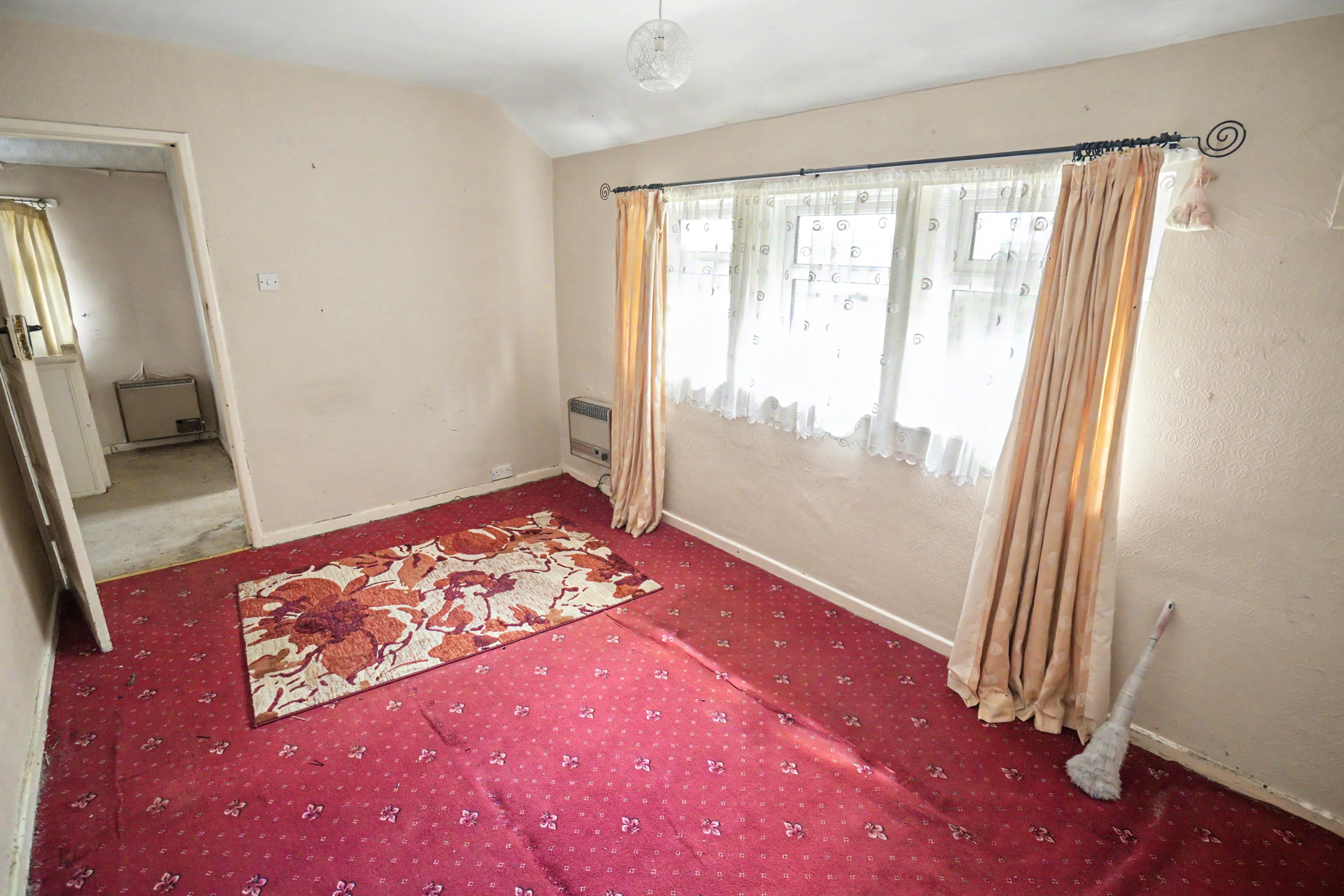 Image 10 of 18