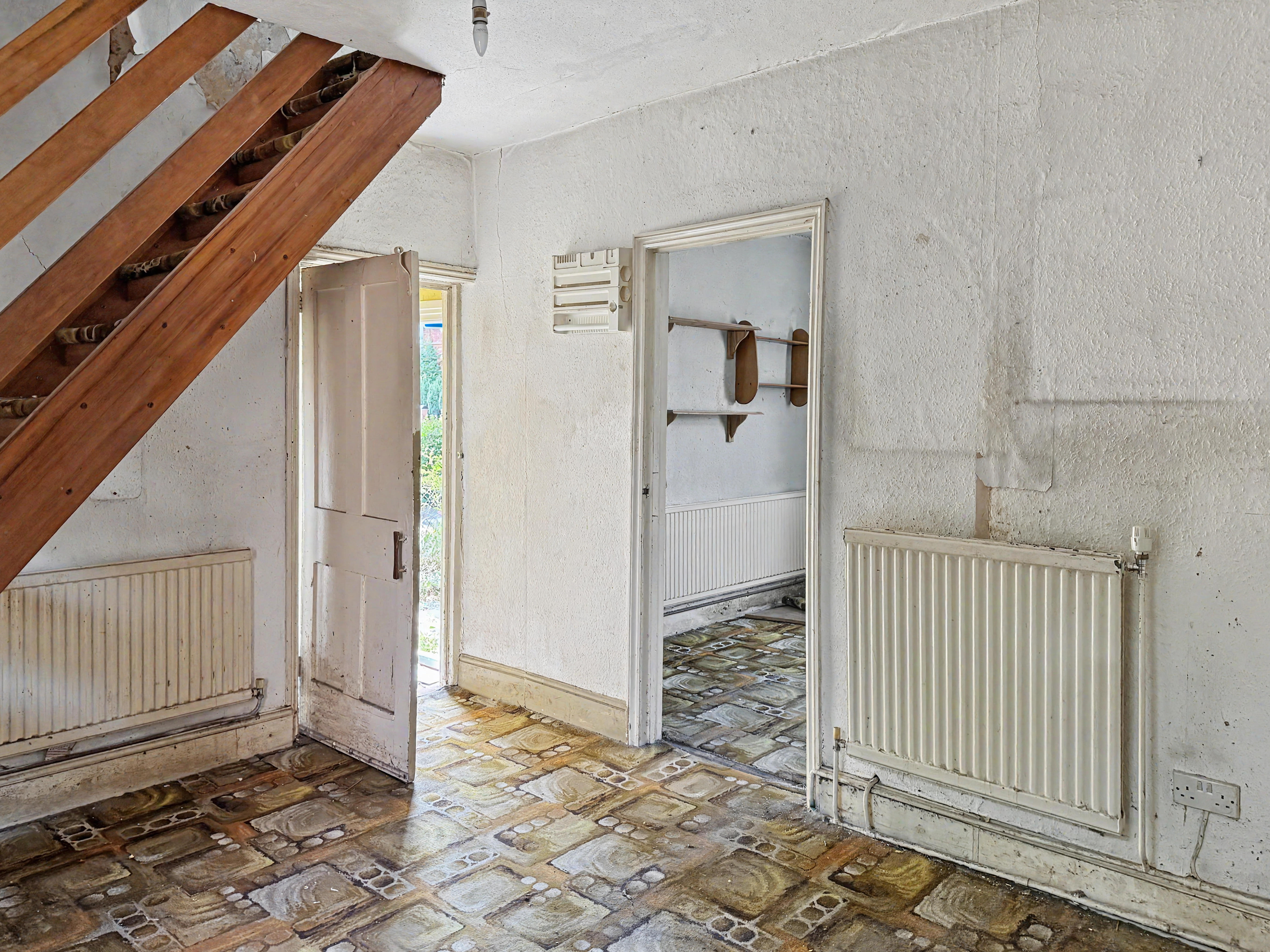 Image 7 of 22