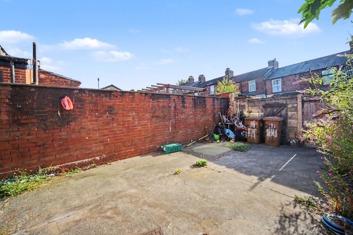 Image 17 of 20