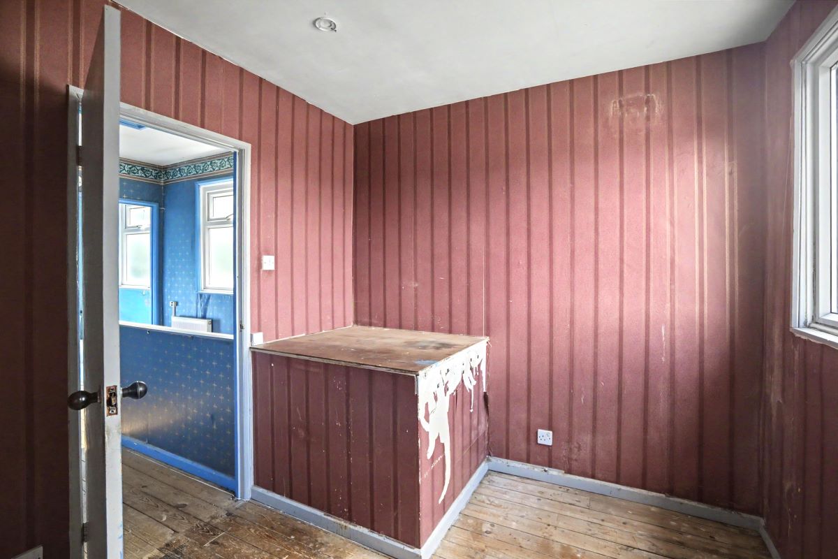 Image 13 of 21