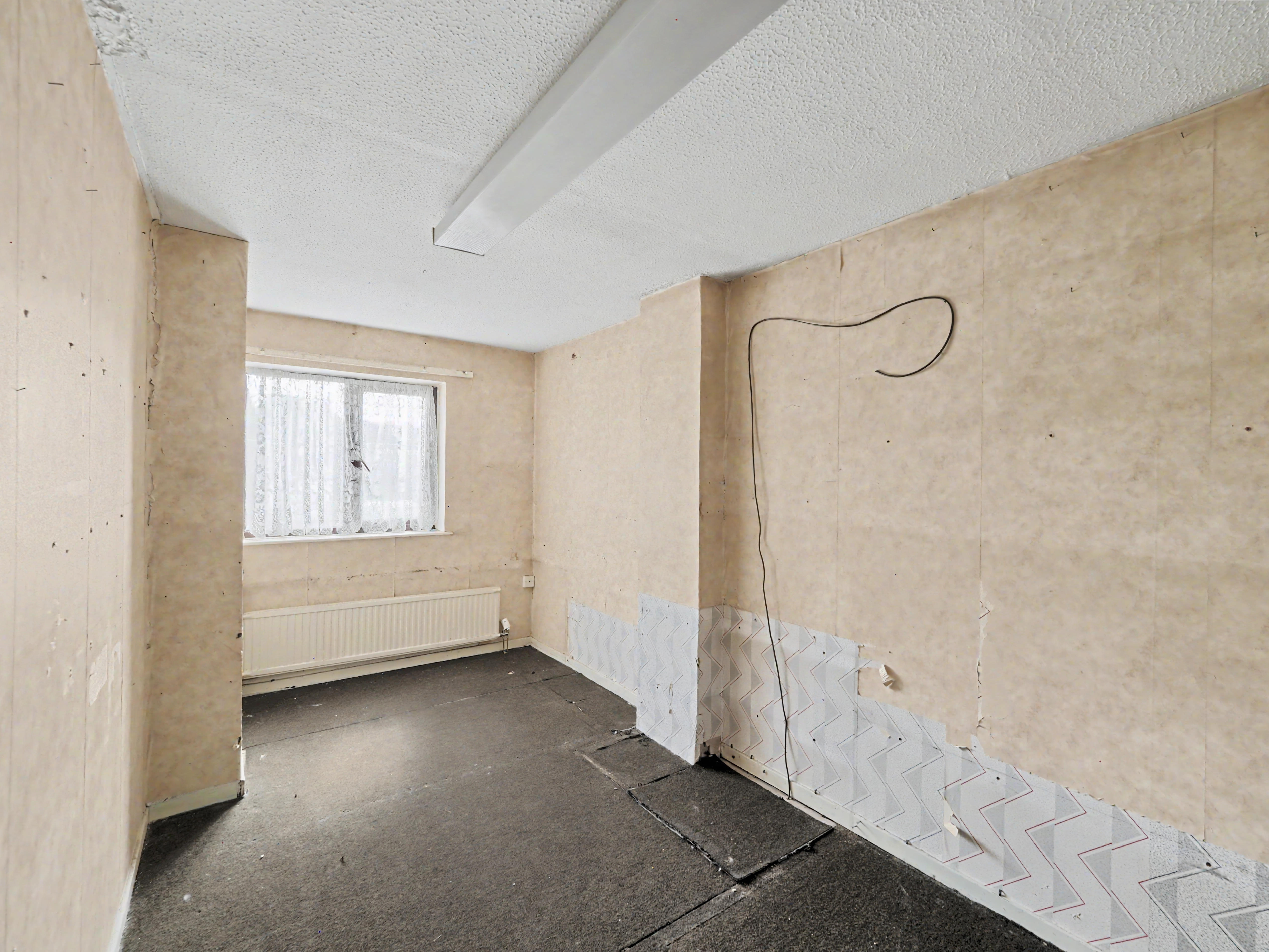 Image 10 of 21