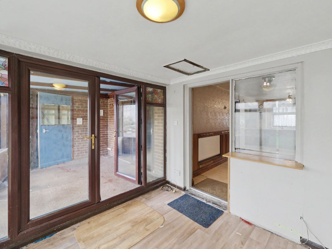 Image 12 of 21