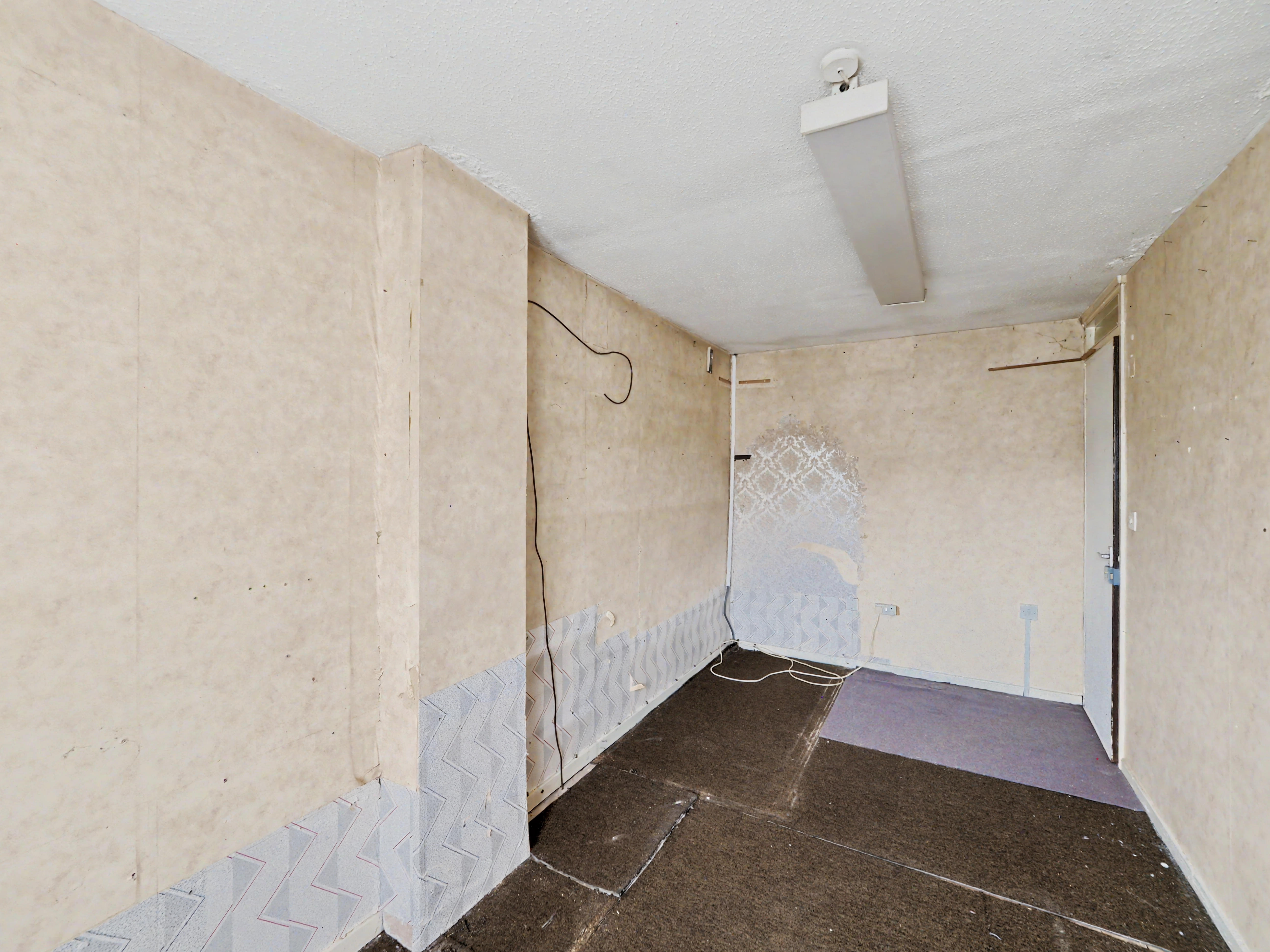 Image 11 of 21