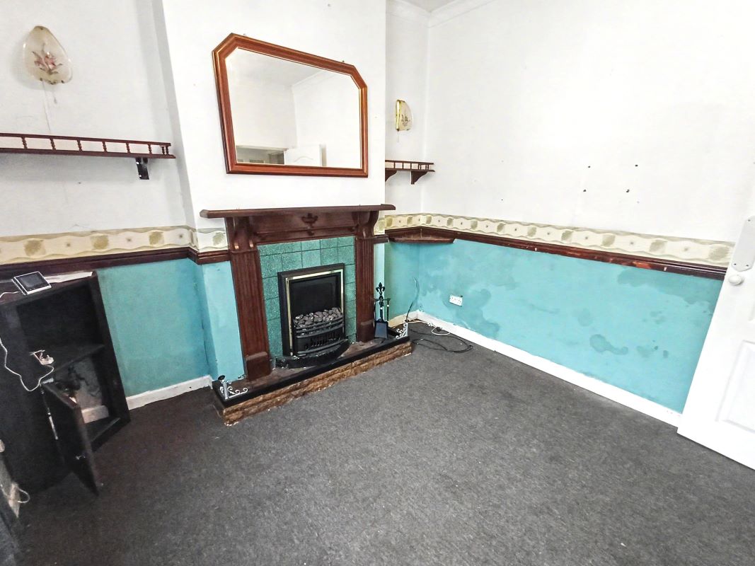 Image 2 of 17