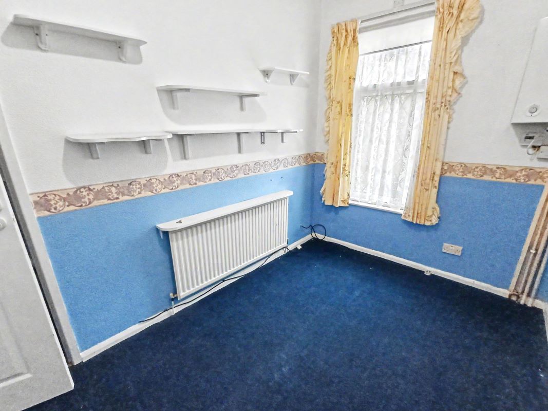 Image 10 of 17