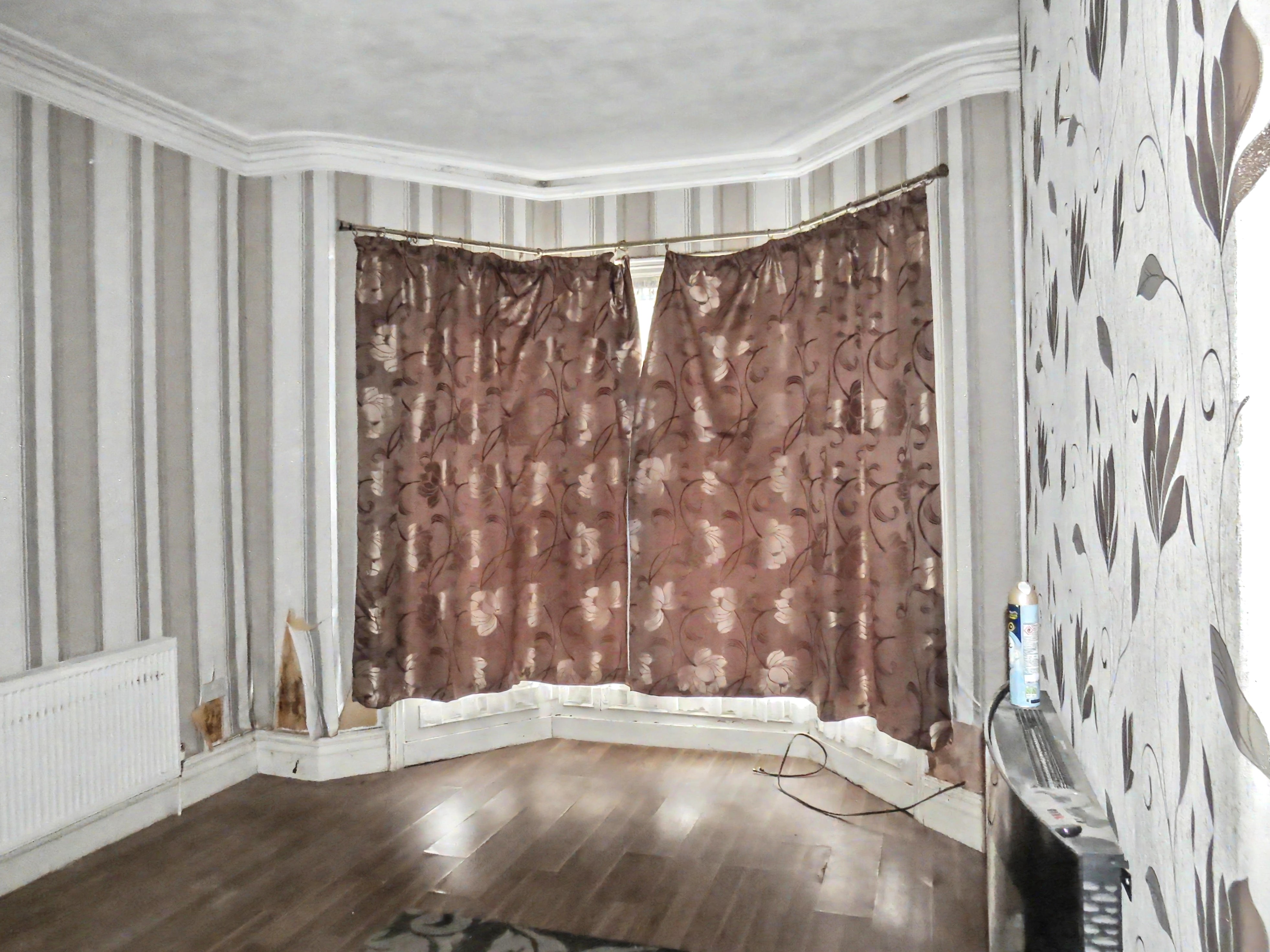 Image 2 of 24