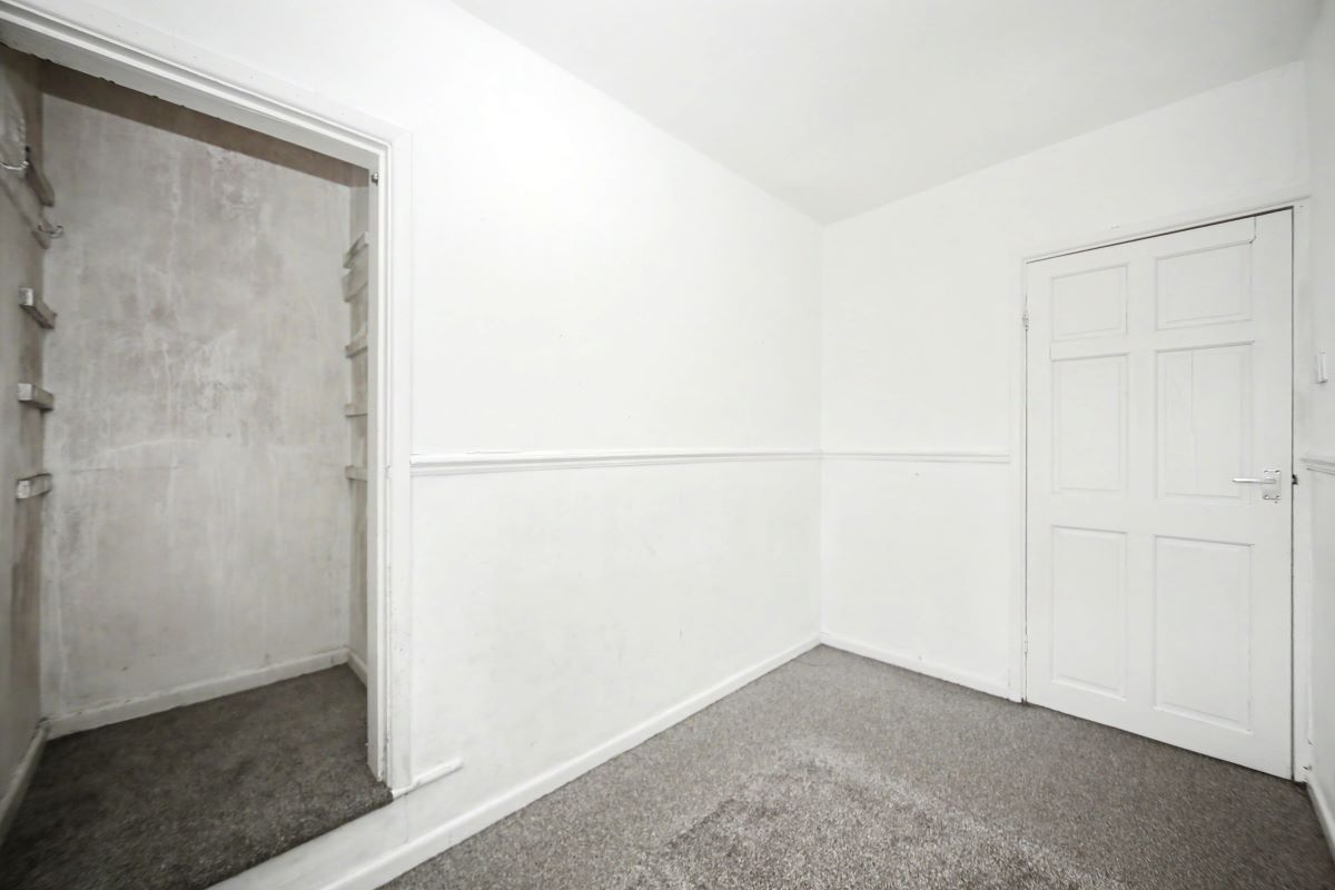 Image 9 of 20