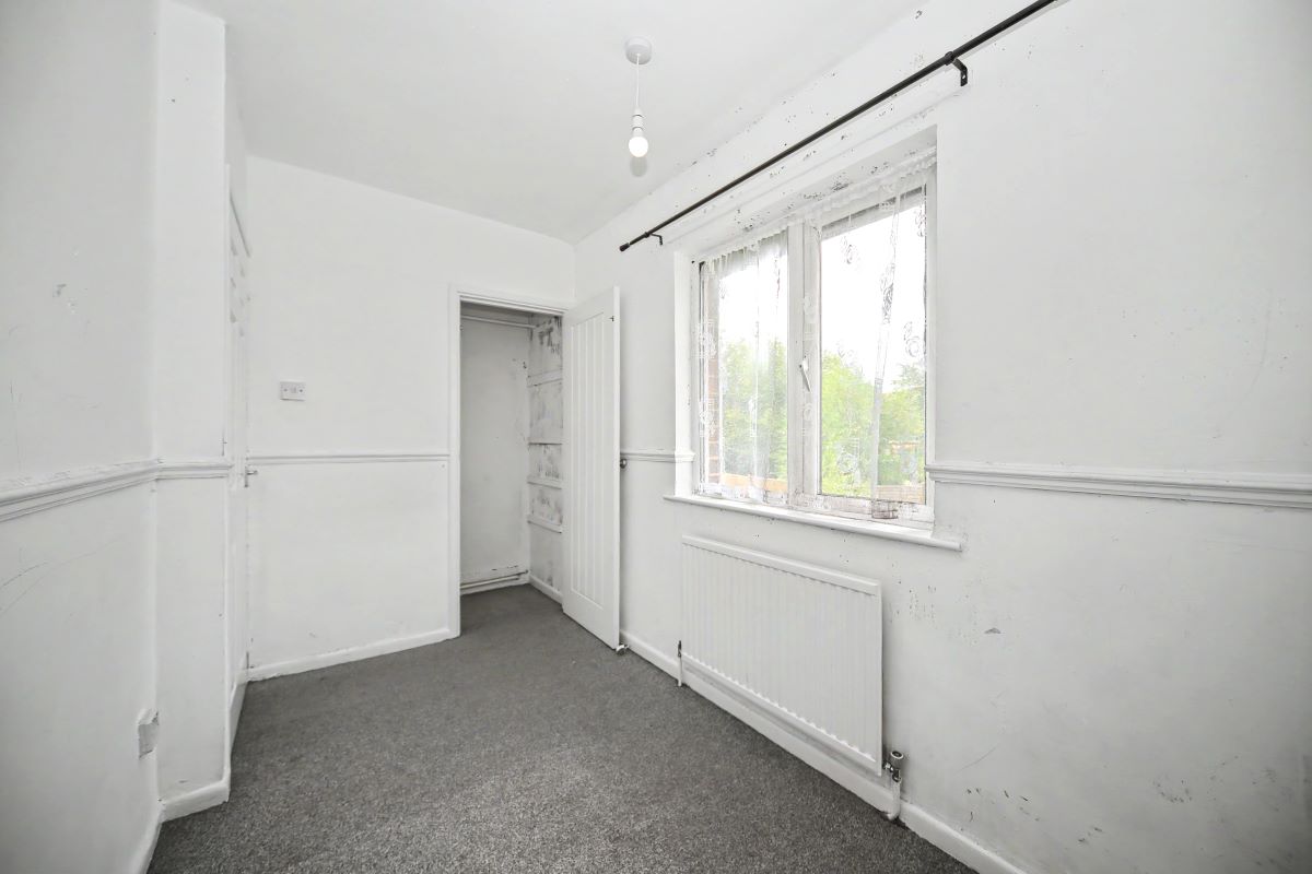 Image 11 of 20