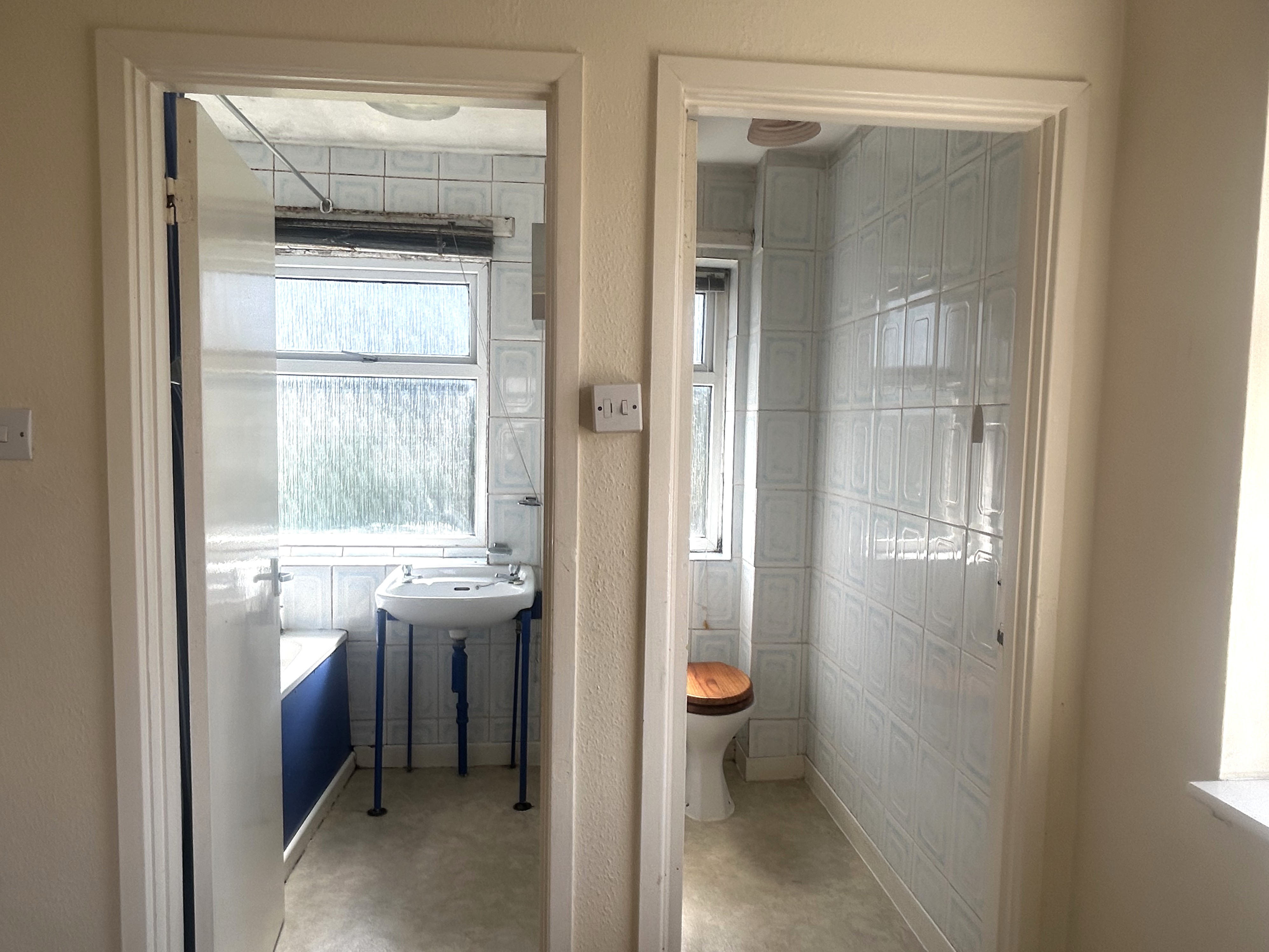 Image 6 of 8