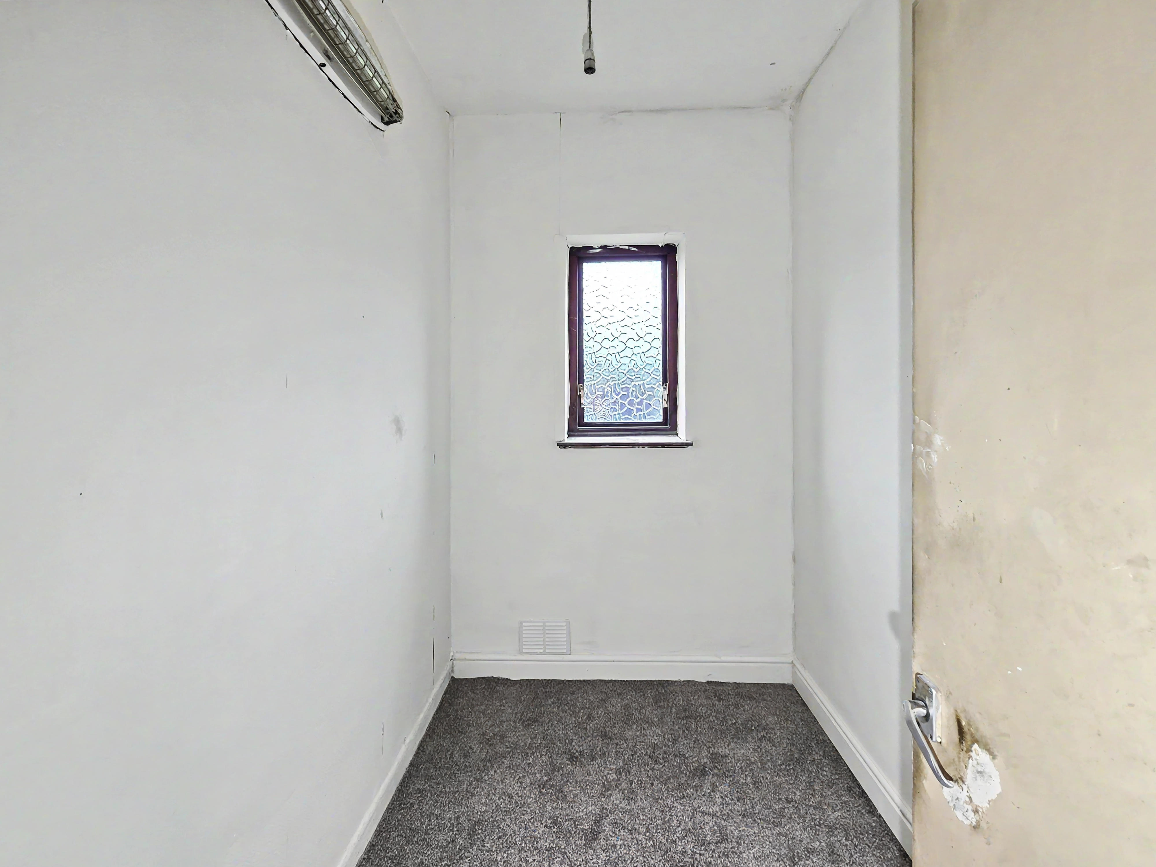 Image 13 of 20