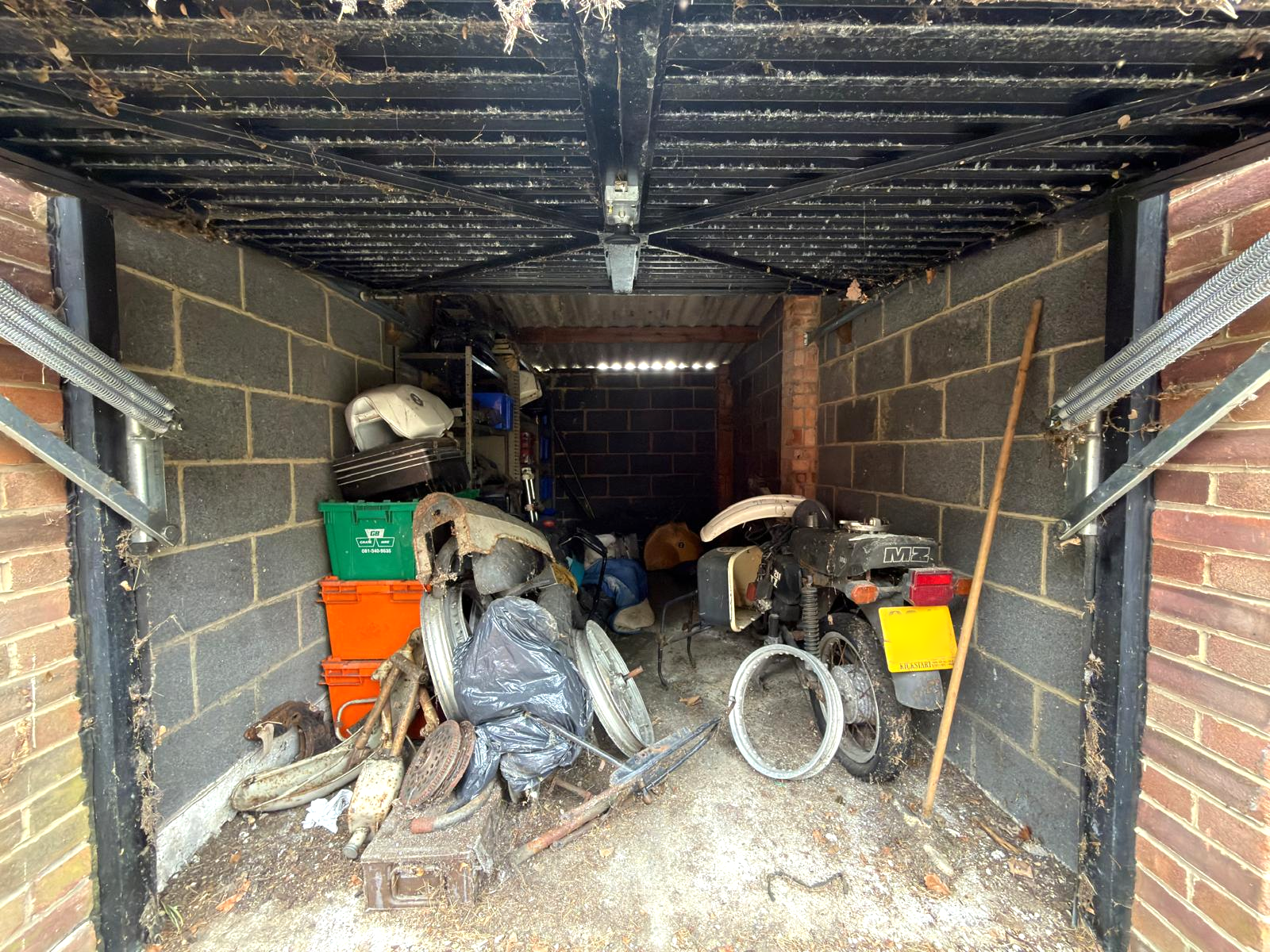 Image 2 of 3