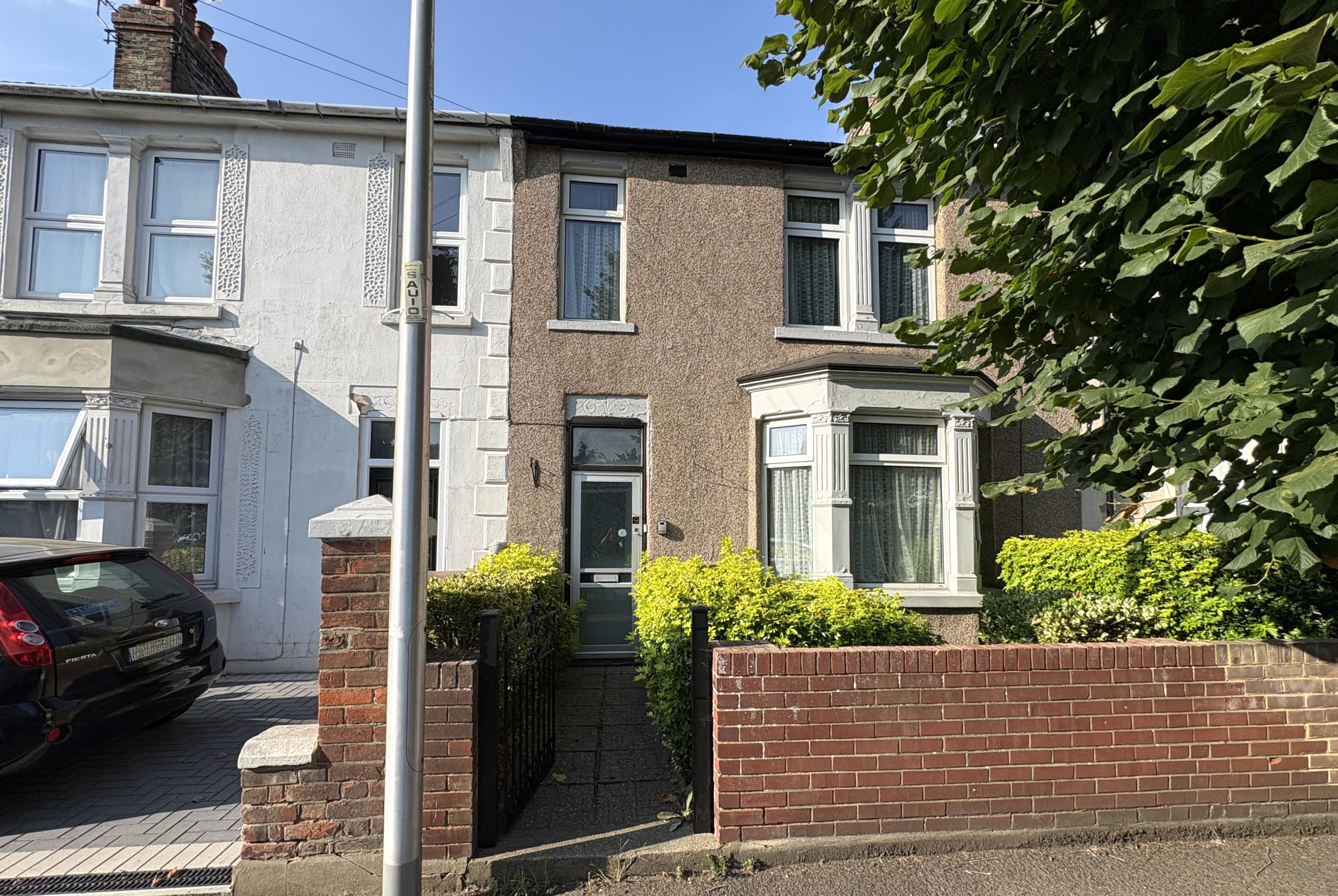 Image 1 of 20