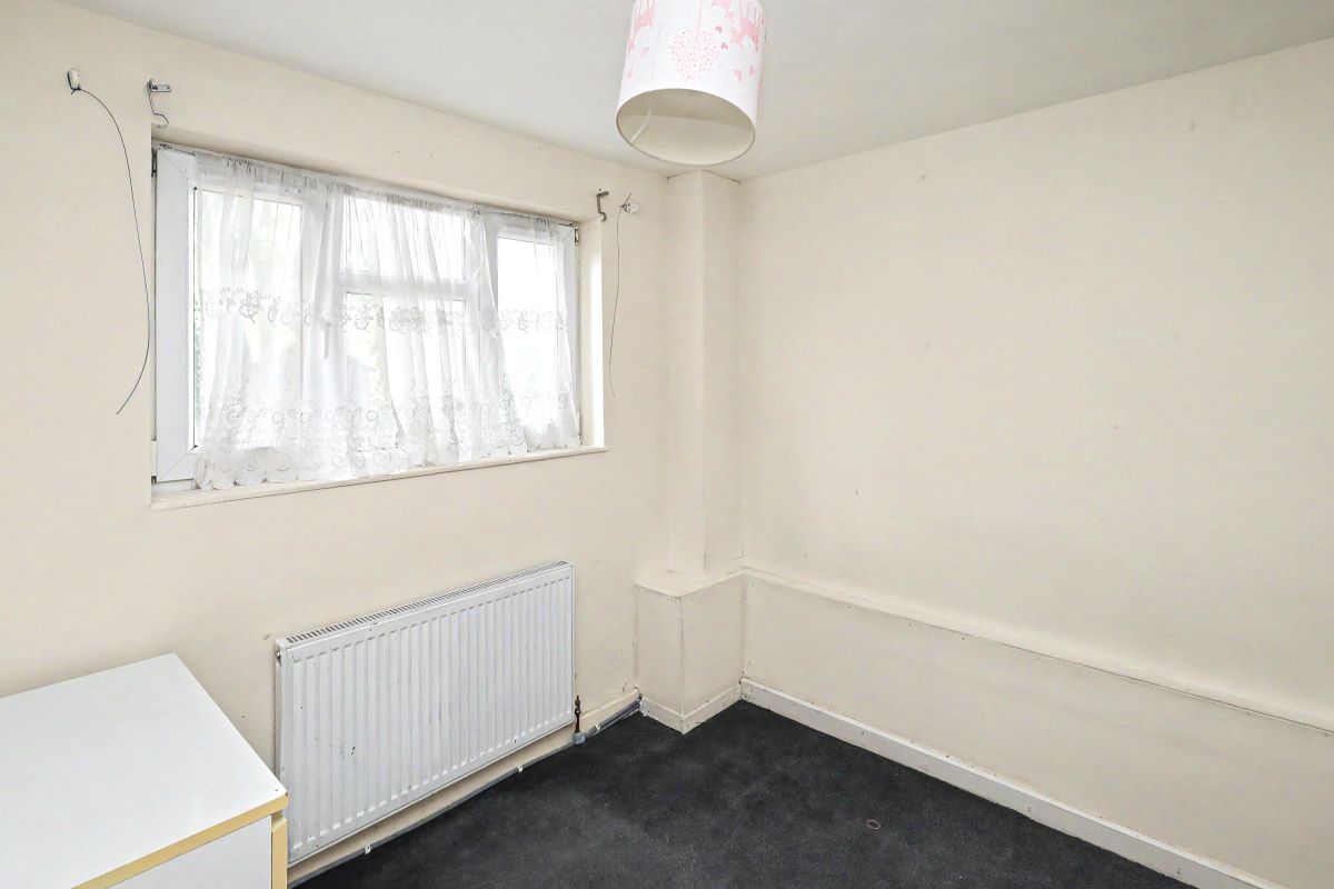 Image 16 of 21