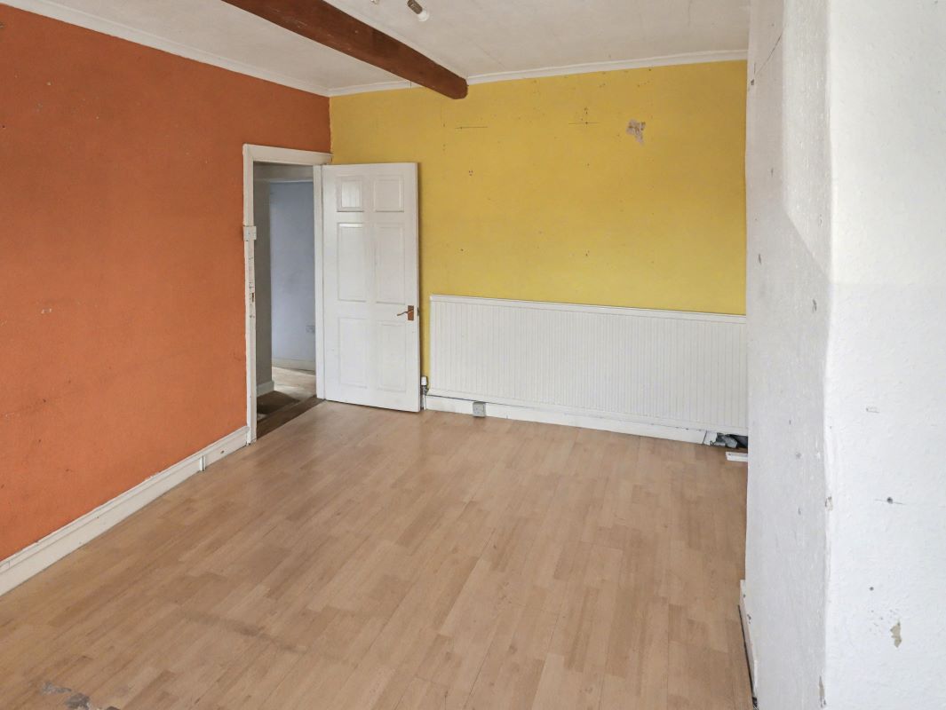 Image 11 of 21