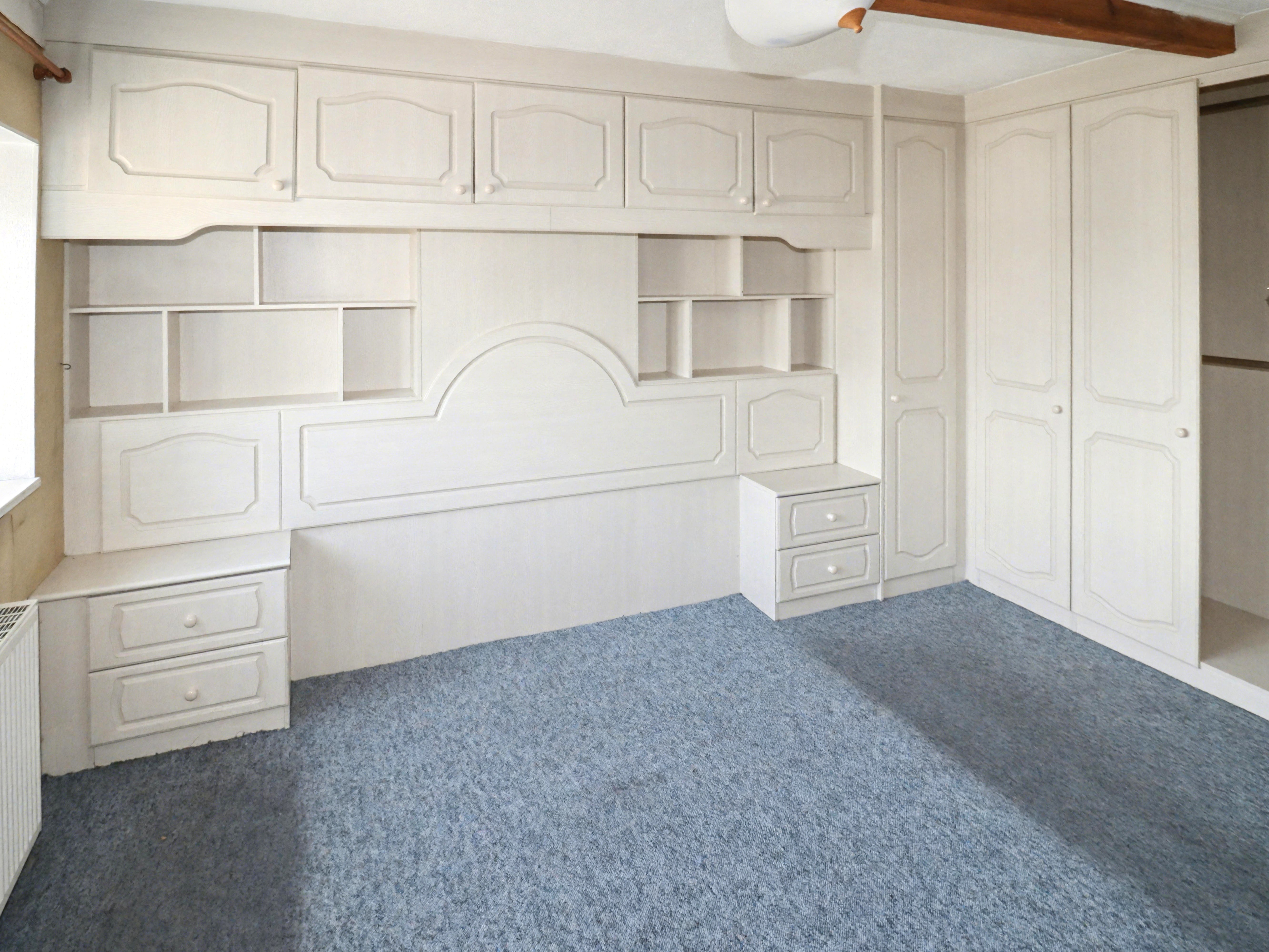 Image 12 of 21
