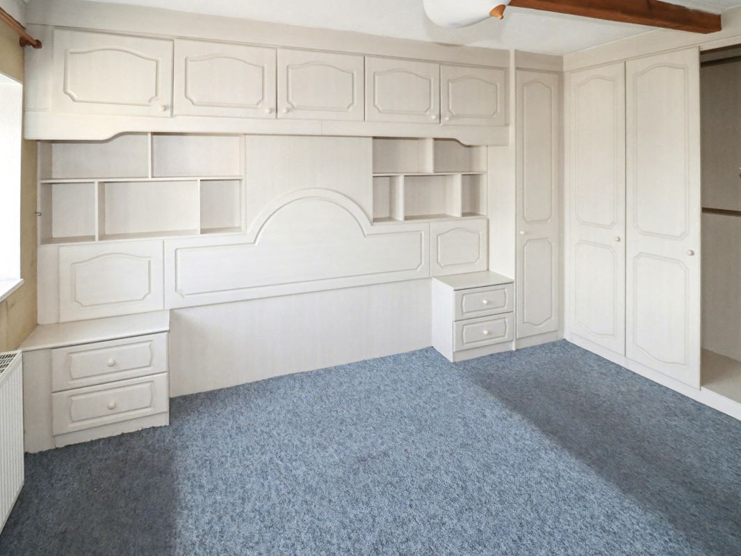 Image 12 of 21