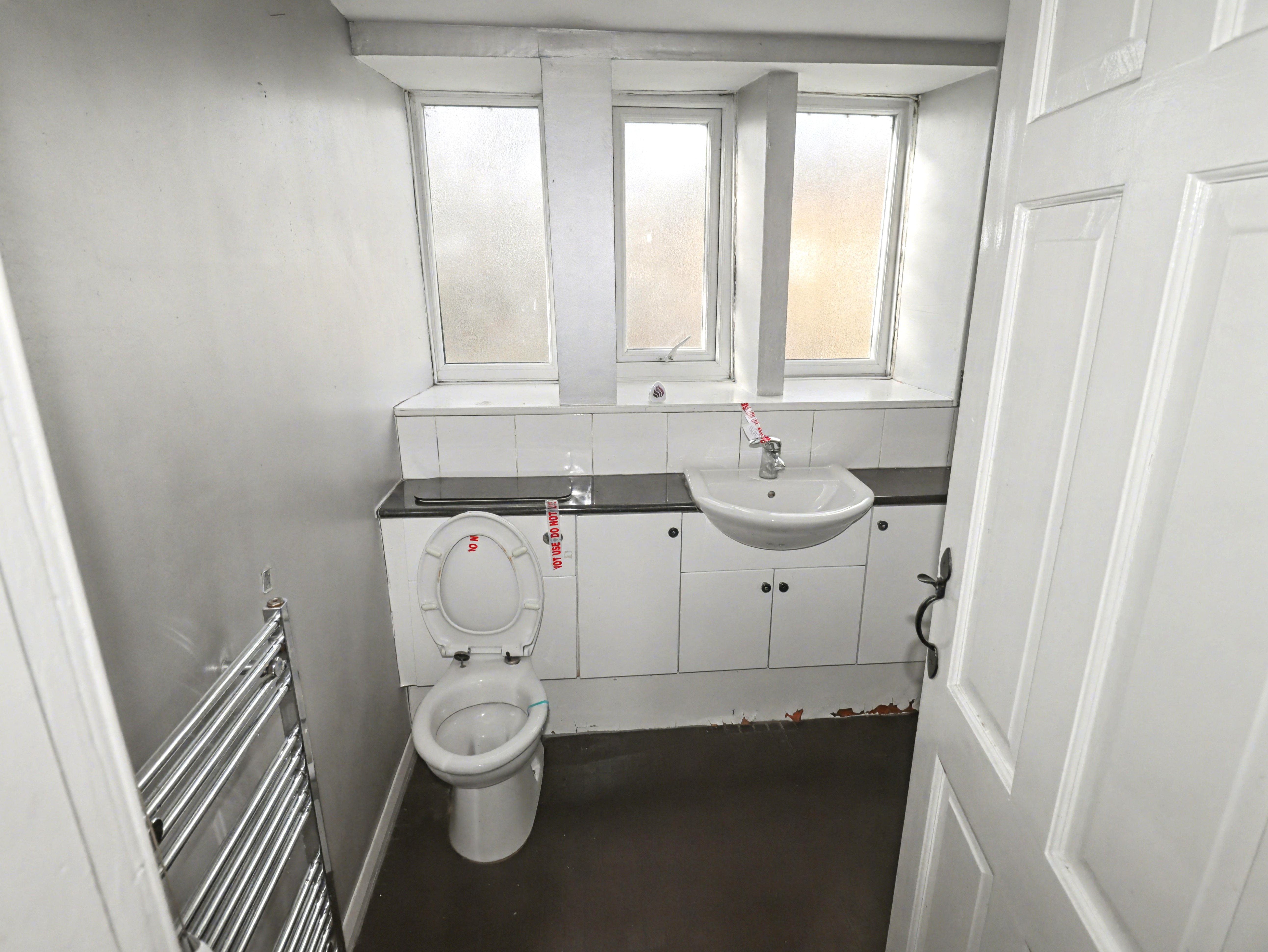 Image 19 of 21