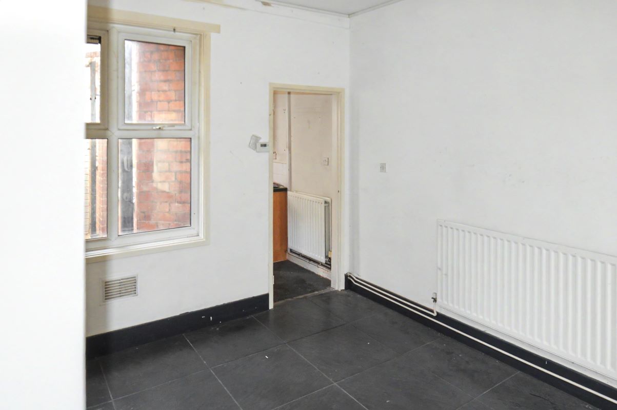 Image 6 of 17