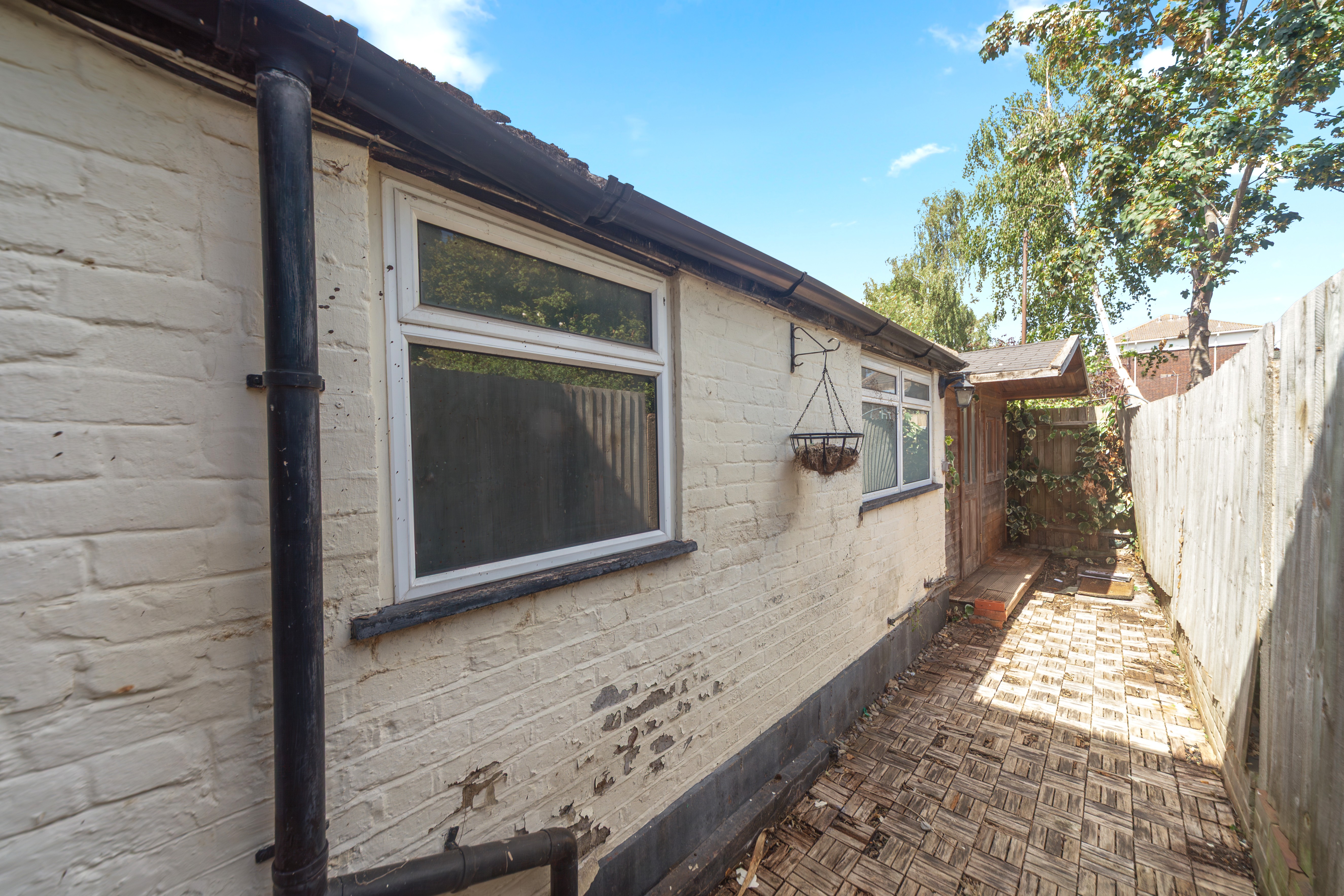Image 16 of 18