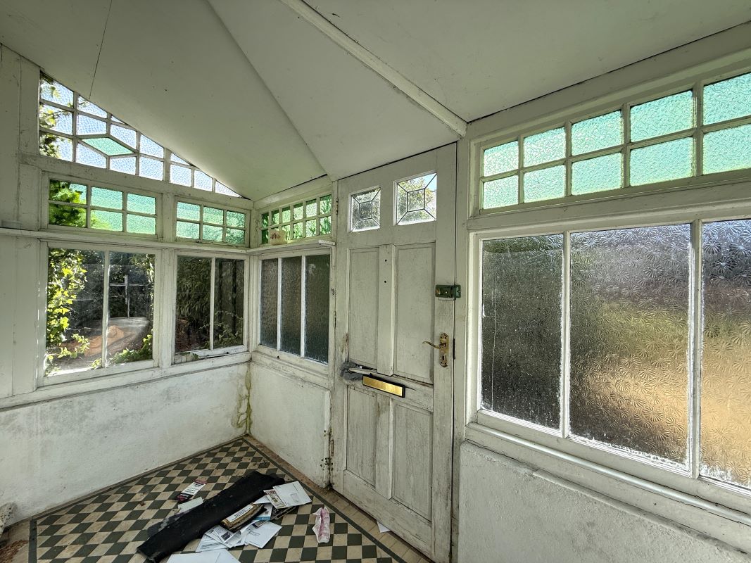 Image 10 of 13