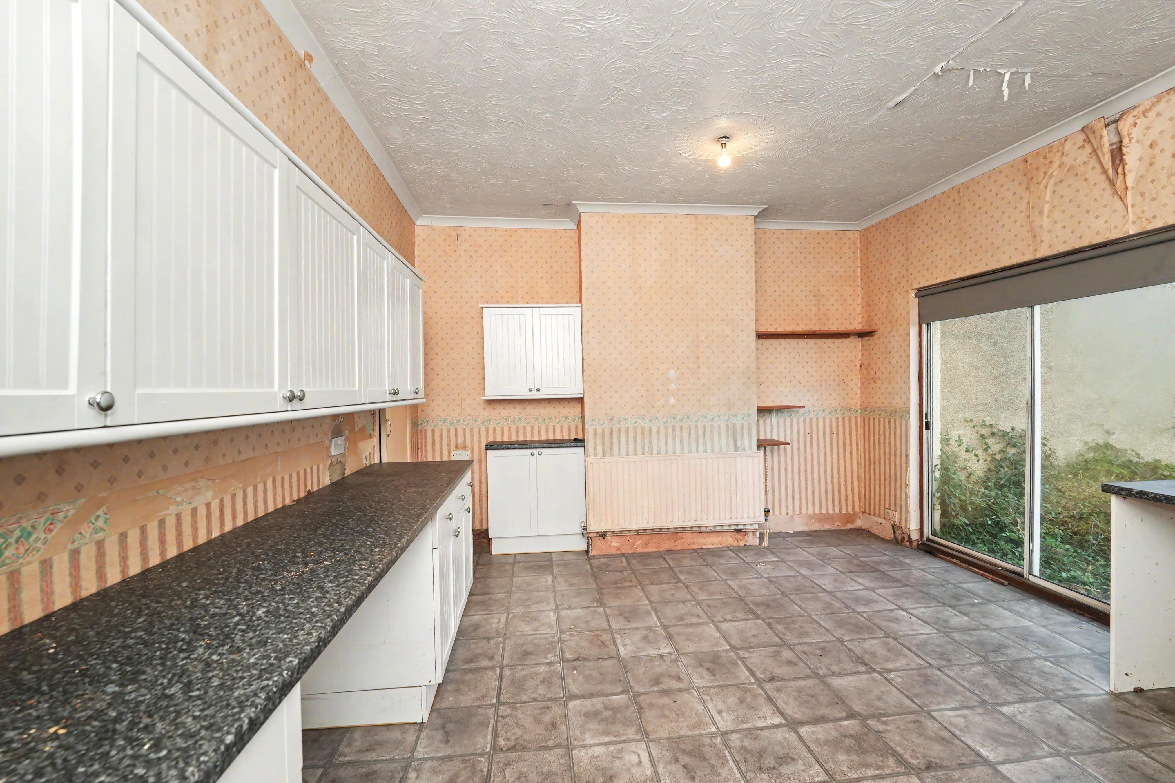 Image 6 of 20