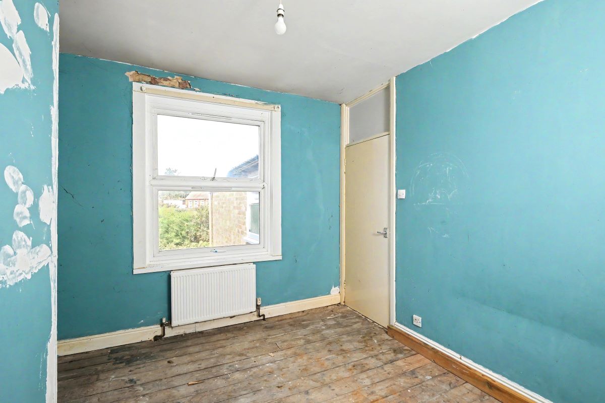 Image 12 of 17