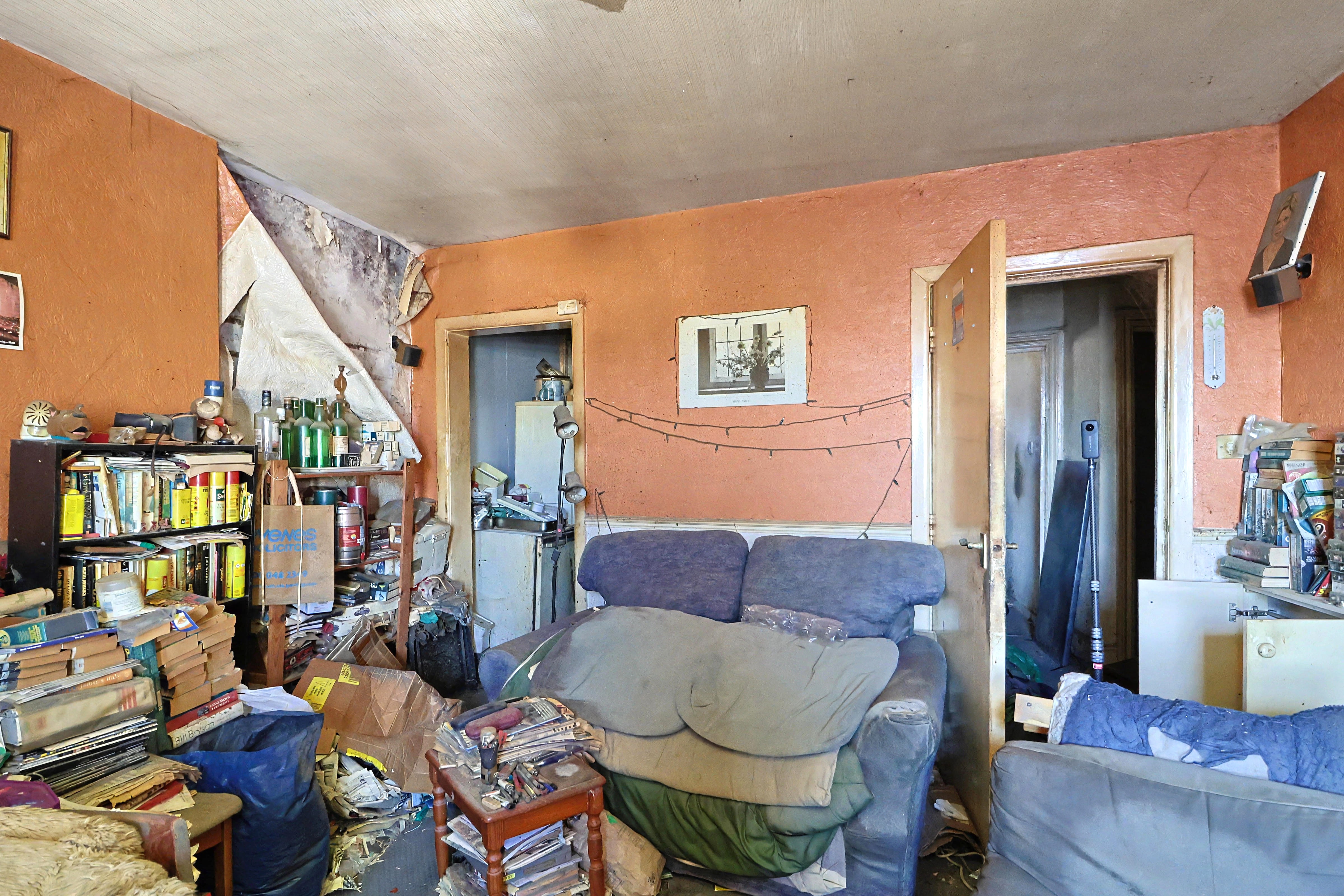 Image 4 of 11