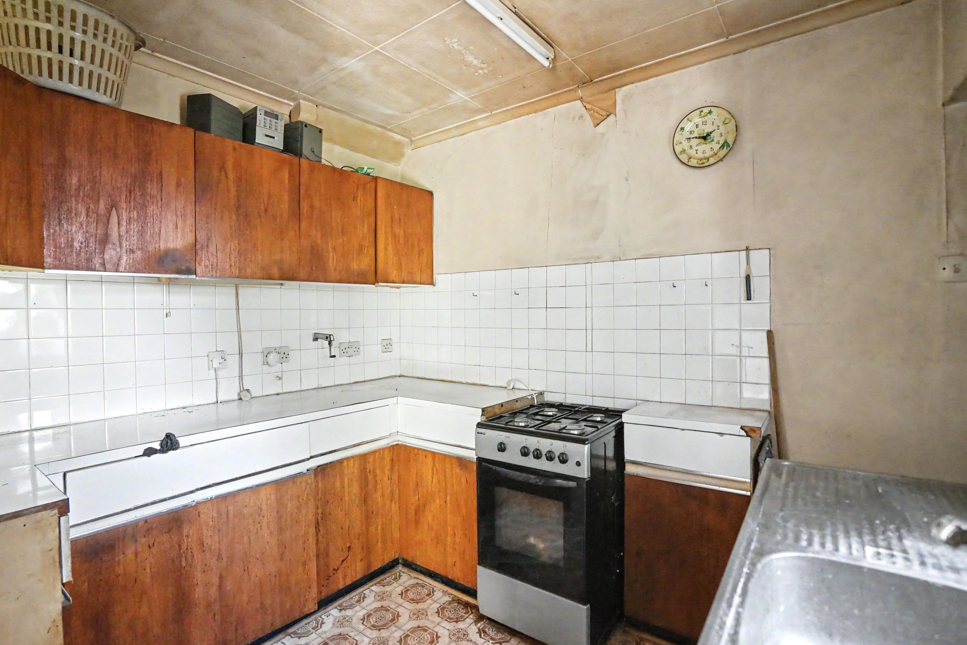 Image 7 of 17