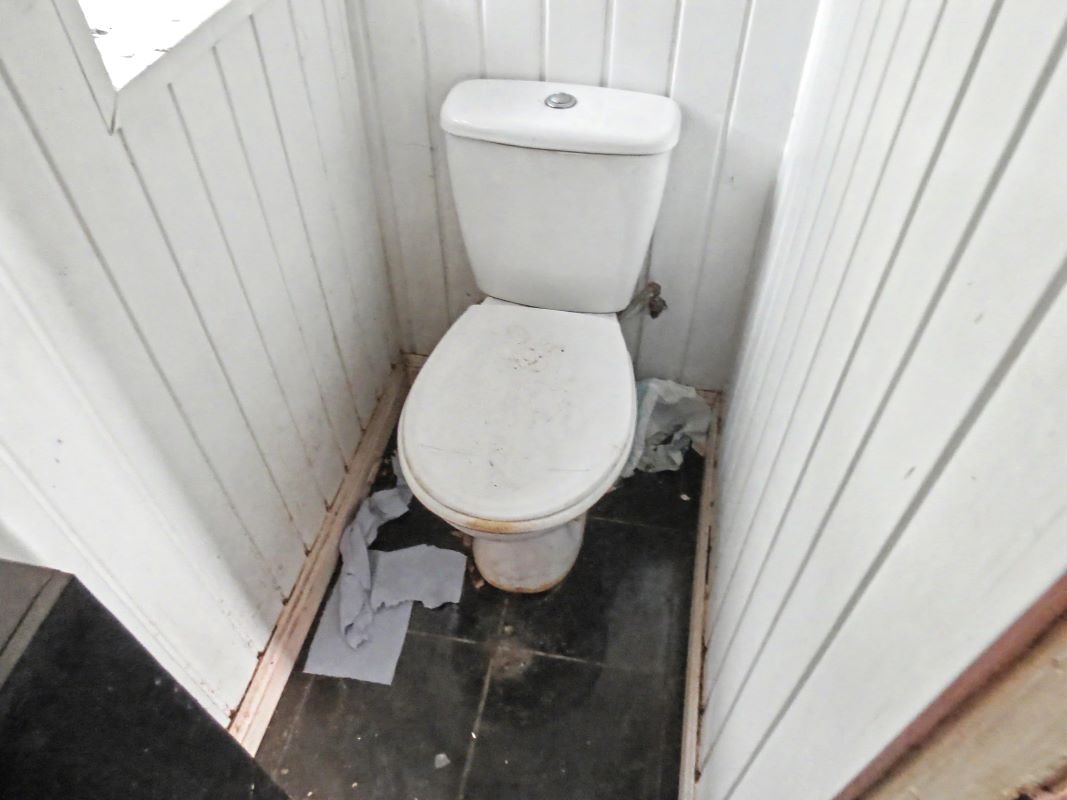 Image 18 of 22