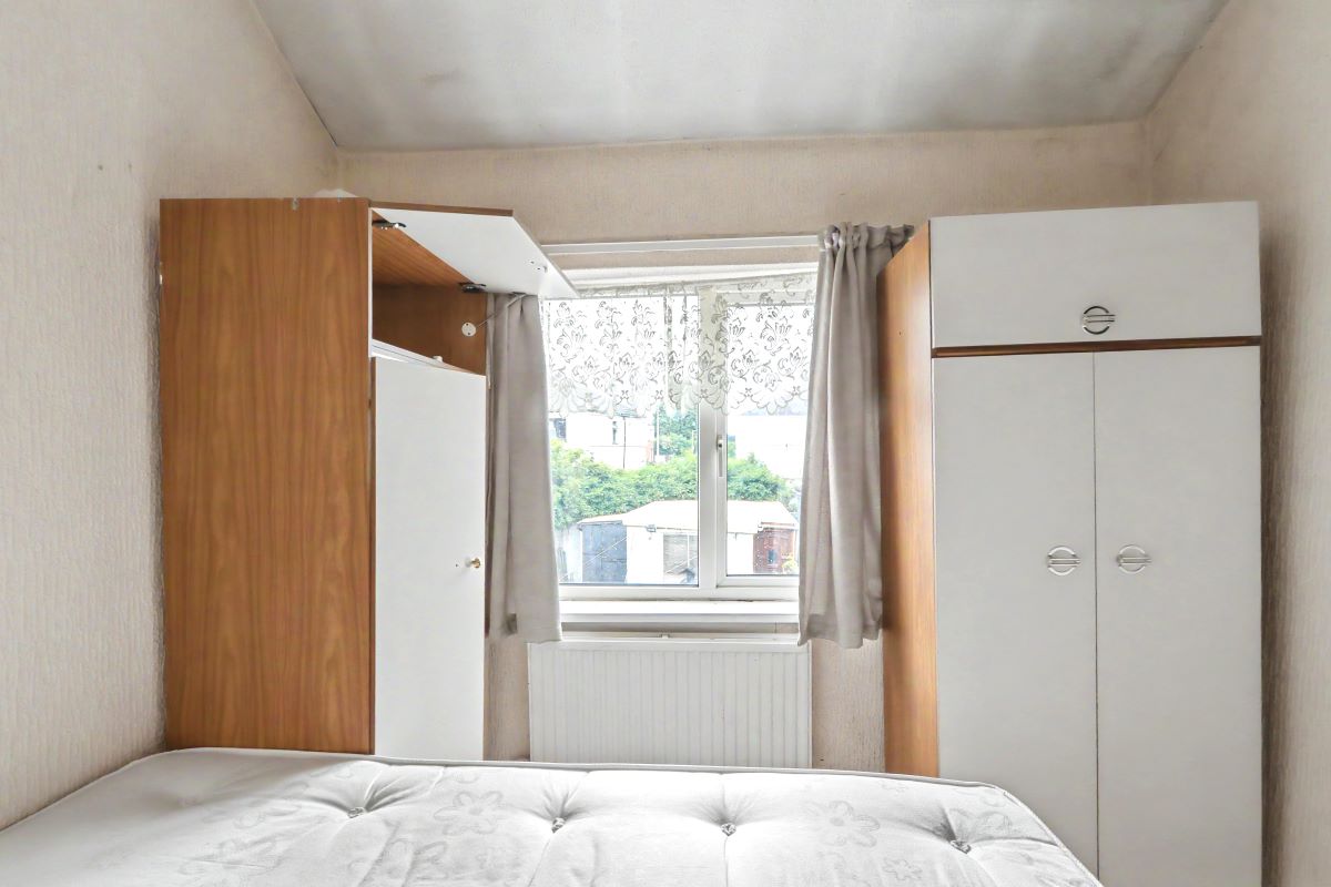 Image 6 of 14