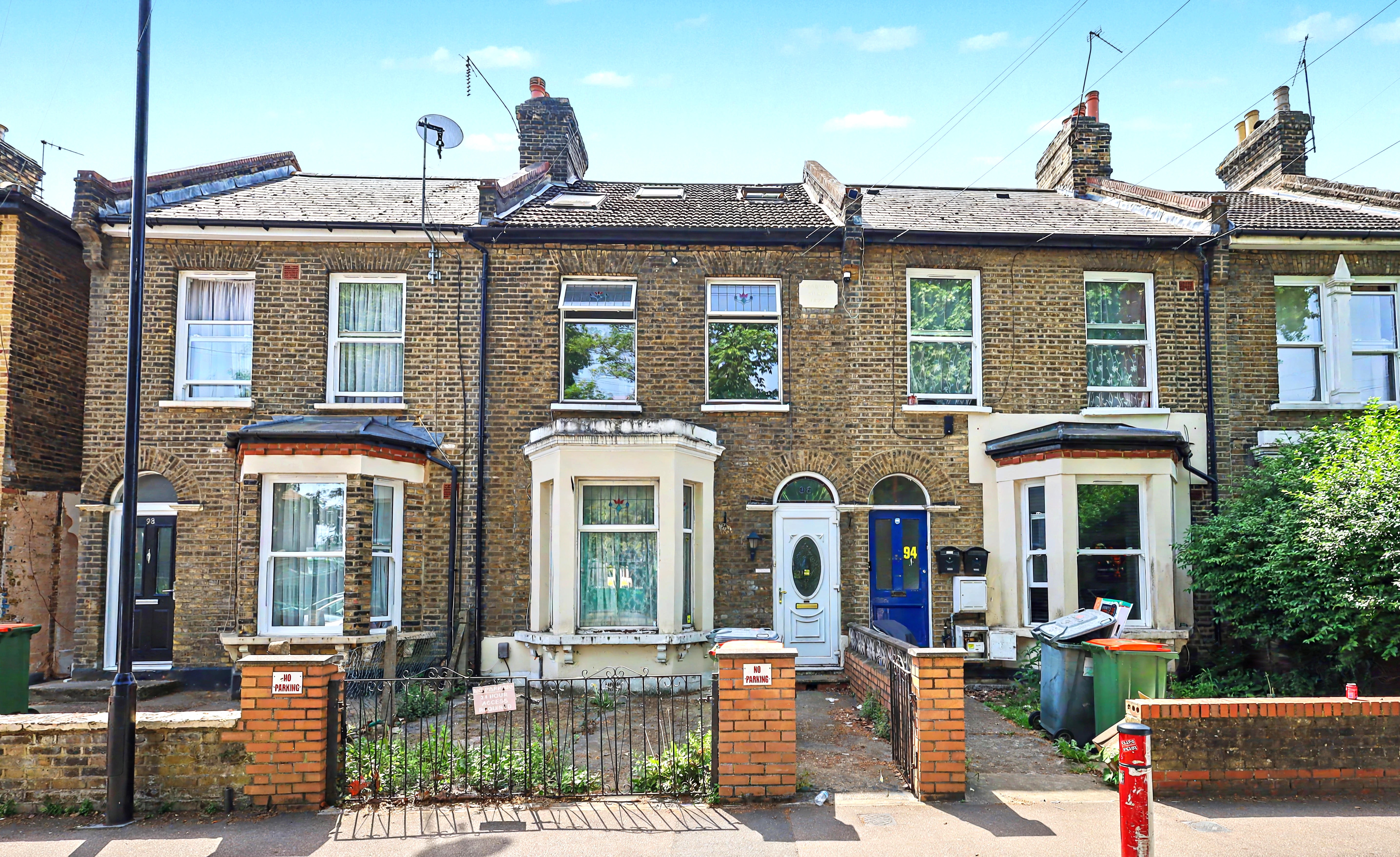 Image 1 of 24