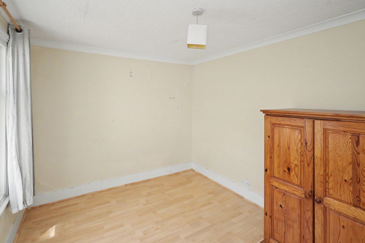 Image 16 of 24