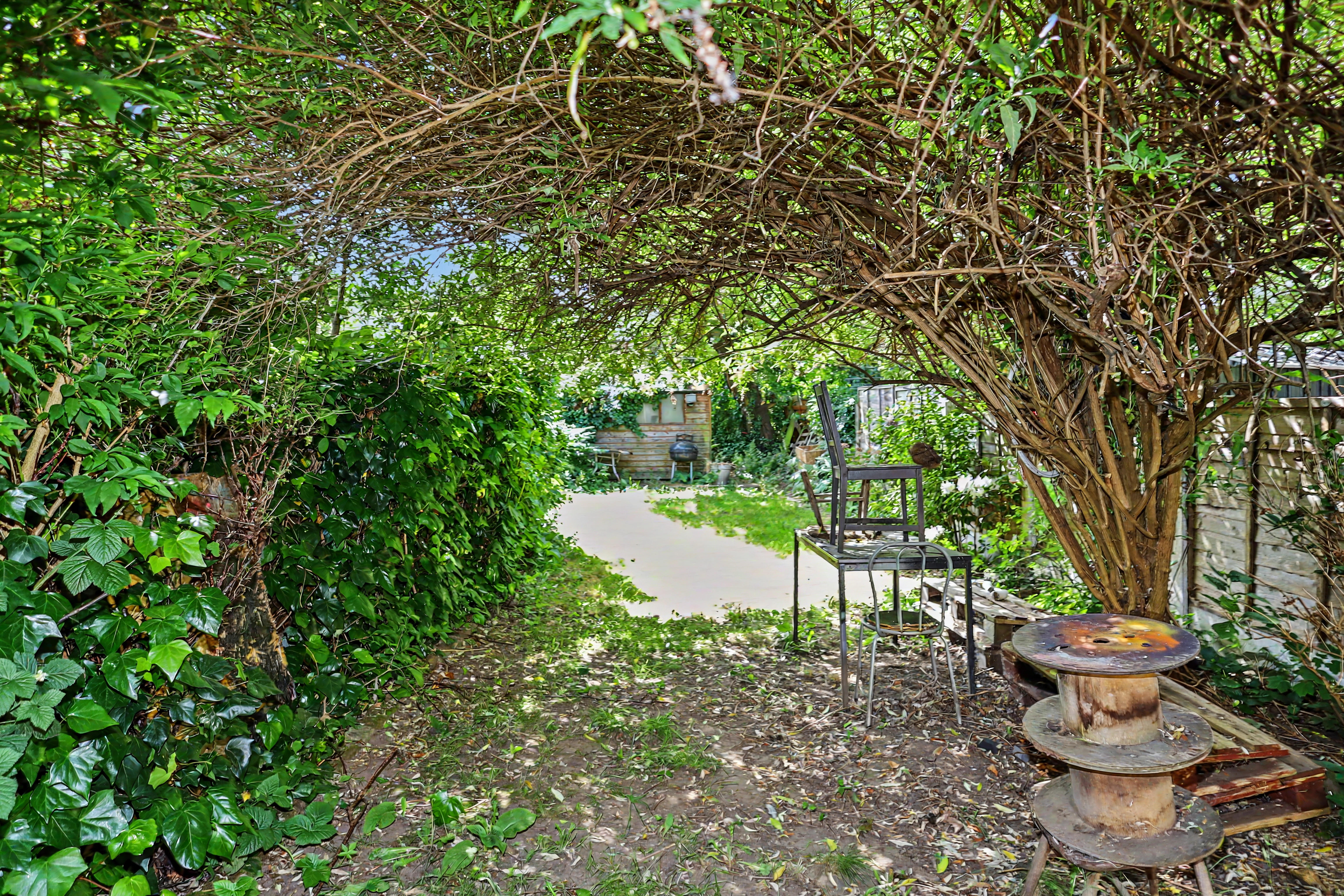 Image 22 of 24